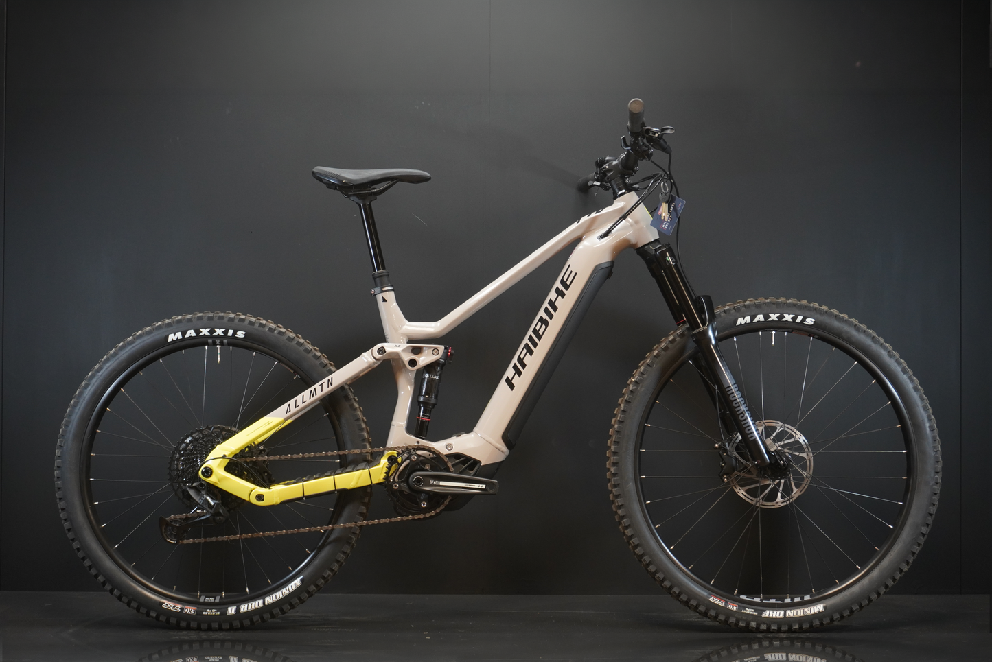 NEW Haibike AllMtn 2 720Wh FS E-MTB 2023 - Medium - 0 Miles