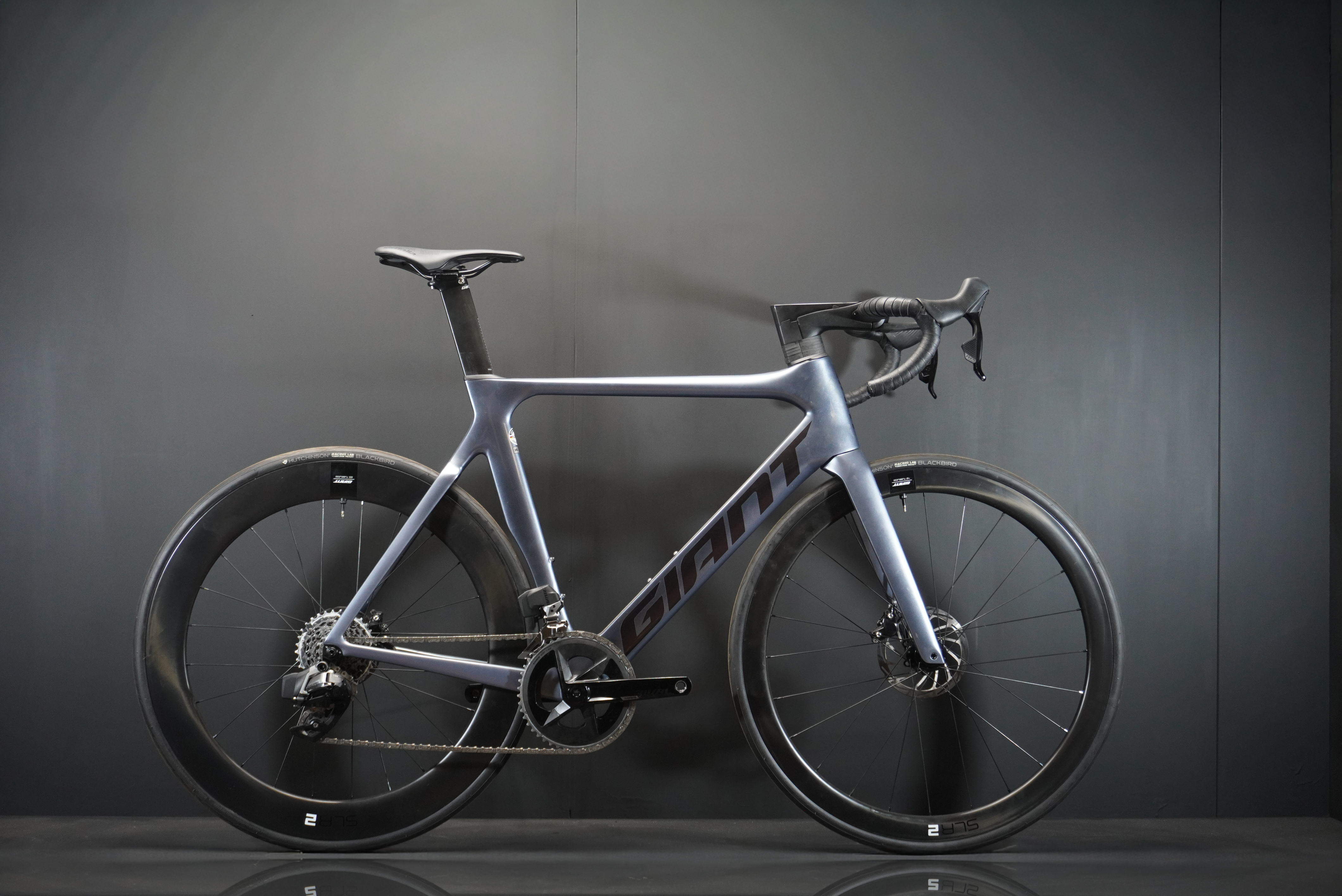 Giant Propel Advanced 1 AXS Disc Carbon Aero Road Bike 2022 - M/L