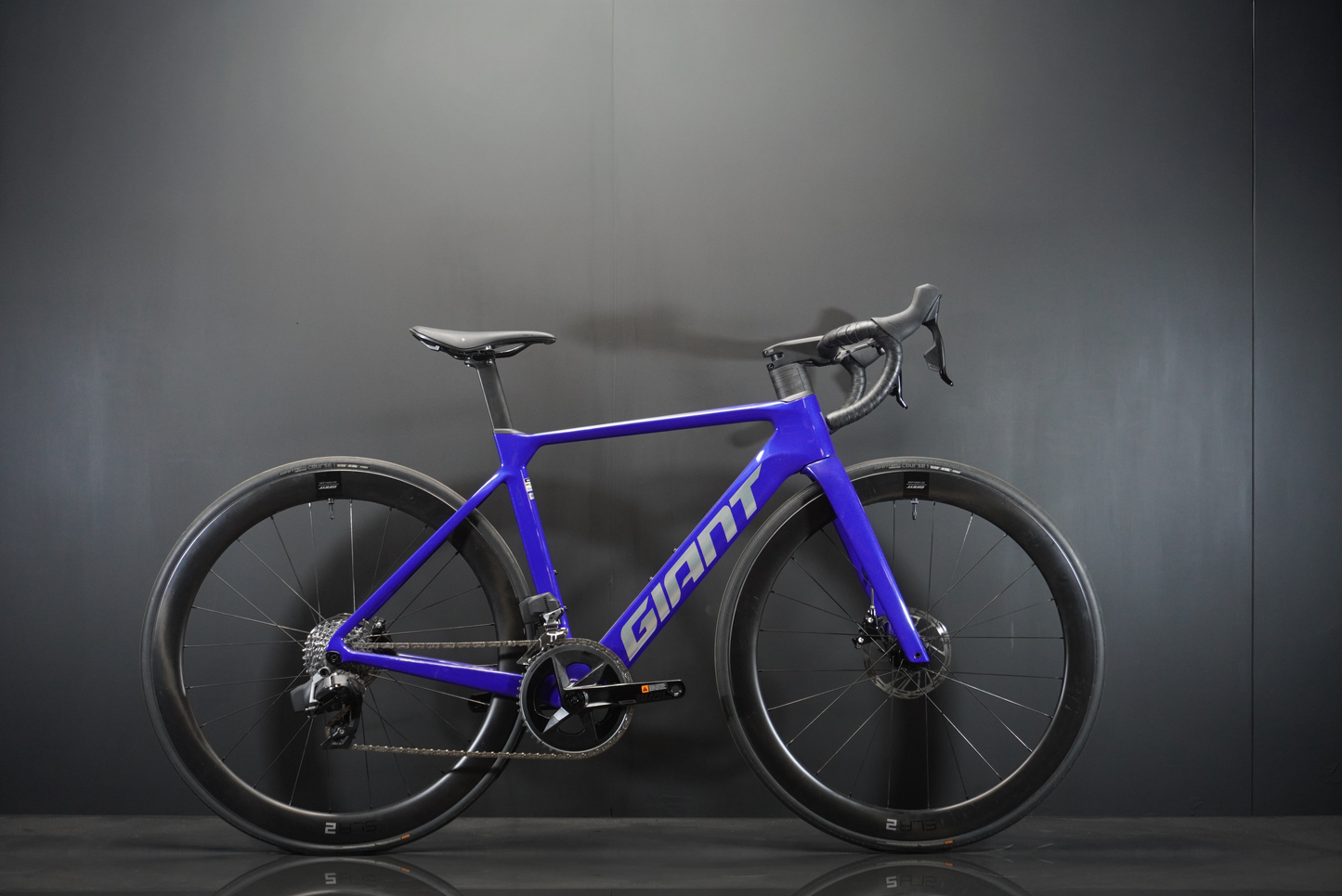 Giant Propel Advanced 1 AXS Carbon Disc Road Bike 2024 - X-Small