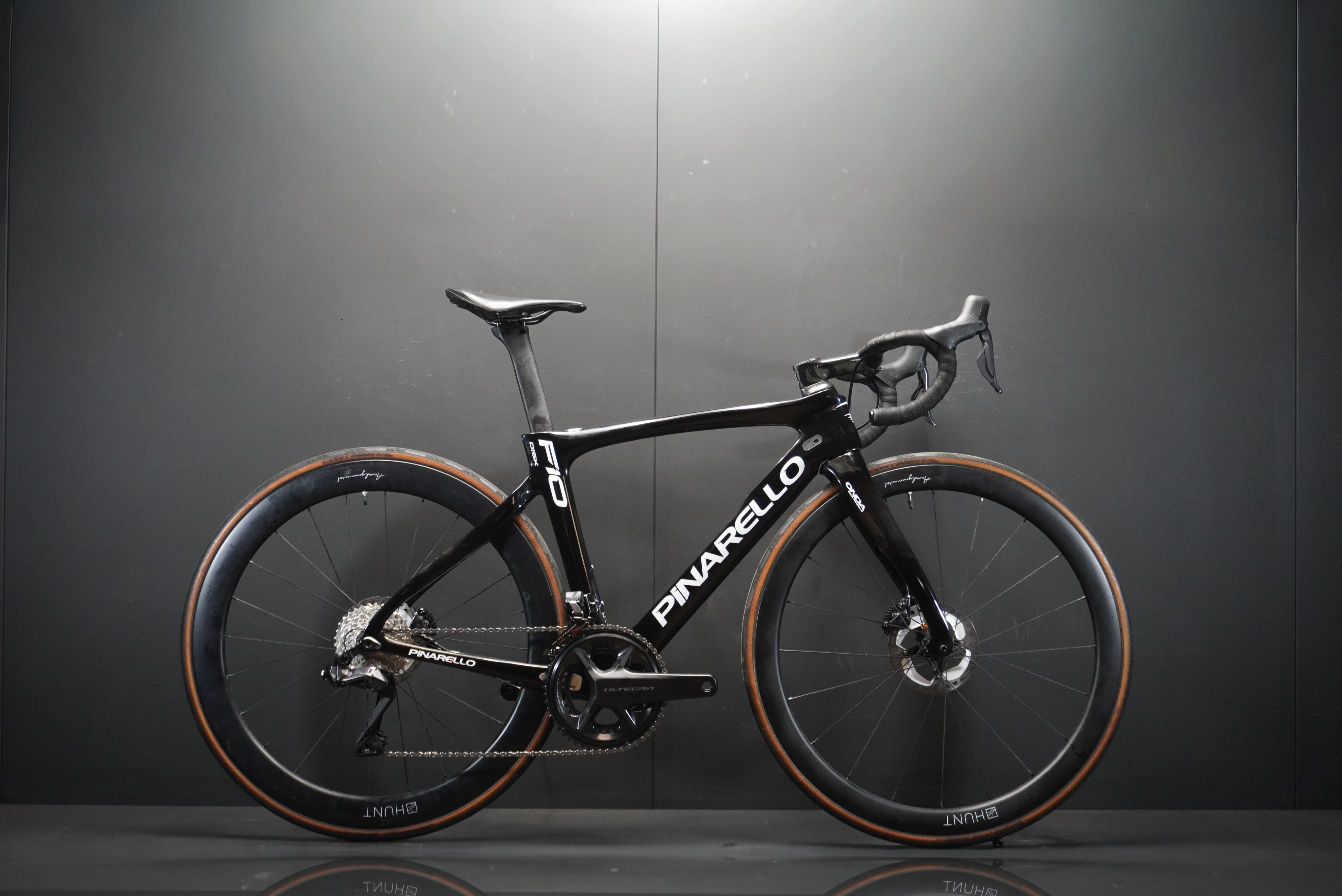 Pinarello Dogma F10 Disc Carbon Disc Road Bike 2018 - 46cm