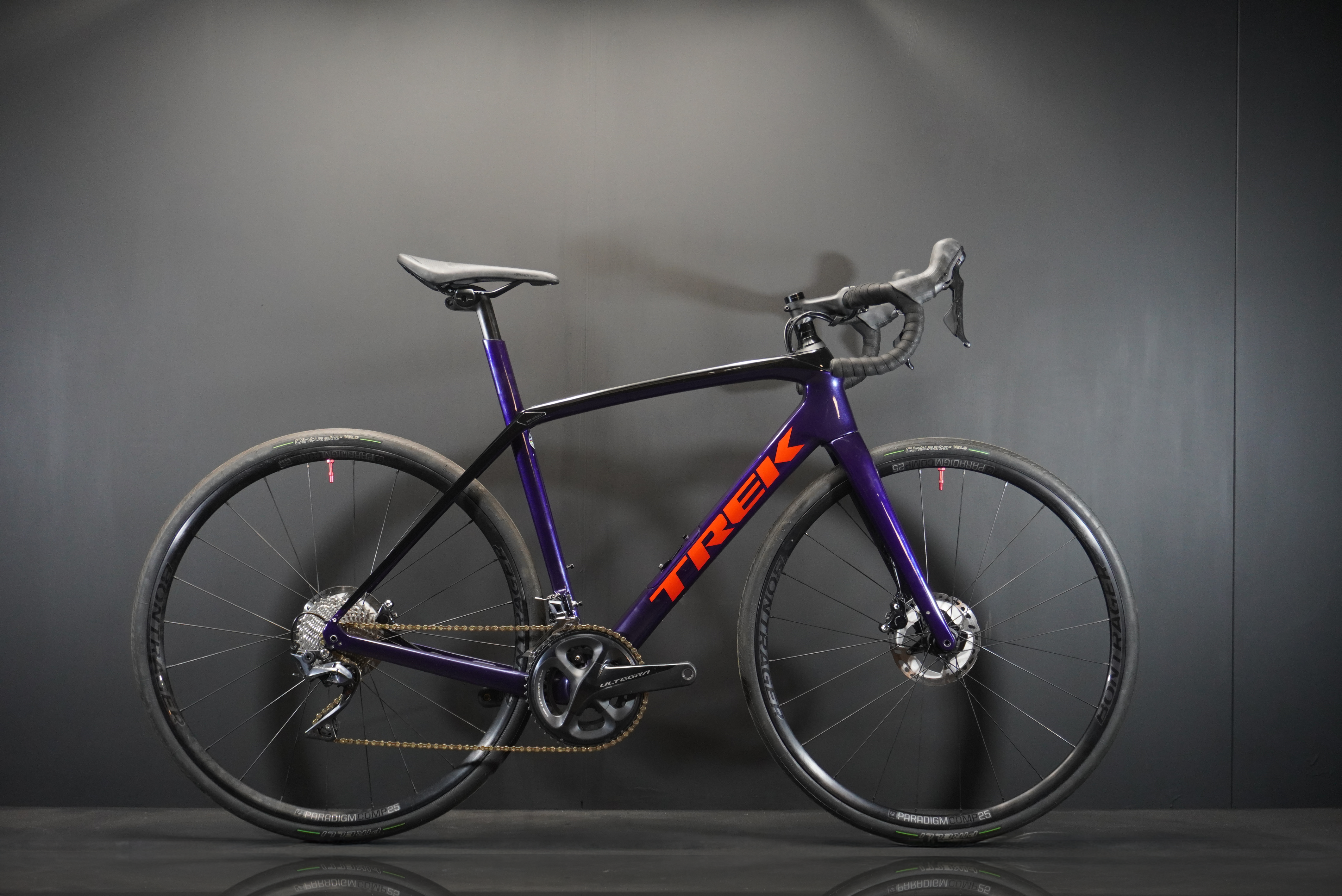 TREK DOMANE SL6 Gen3 Di2 ULTEGRA 12速 Trek Domane SL6 Gen 3 Carbon Disc Road Bike 2021 - 54cm