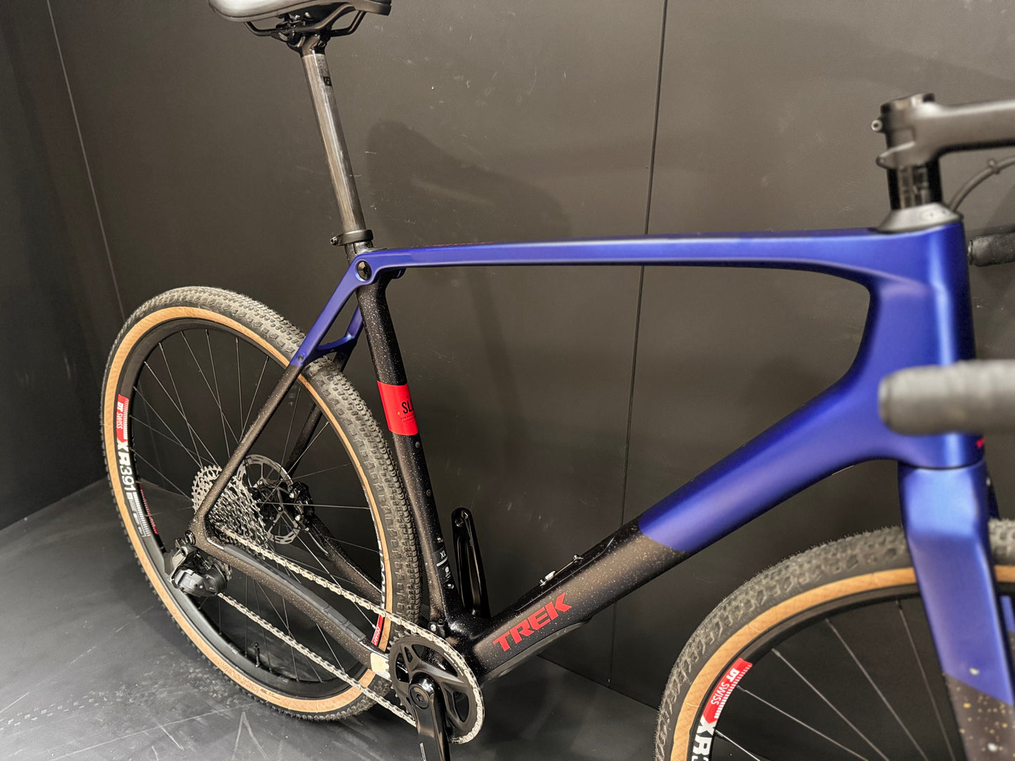 Trek Checkpoint SL6 Gen 3 Carbon Disc Gravel Bike - XL - 2025 - Upgraded