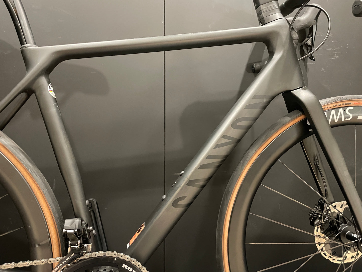 Canyon Endurace CF SLX 9 Dura-Ace Di2 Carbon Disc Road Bike 2023 - Medium - 6.9Kg