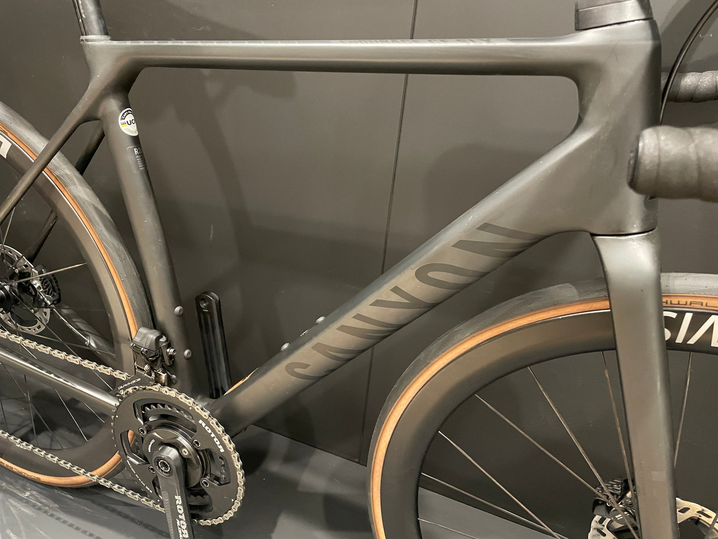 Canyon Endurace CF SLX 9 Dura-Ace Di2 Carbon Disc Road Bike 2023 - Medium - 6.9Kg