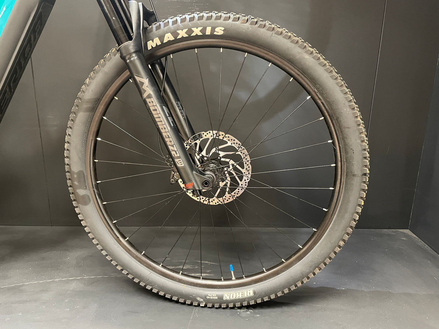 Merida E-140 500 FS E-MTB 2023 - Large - 977 Miles