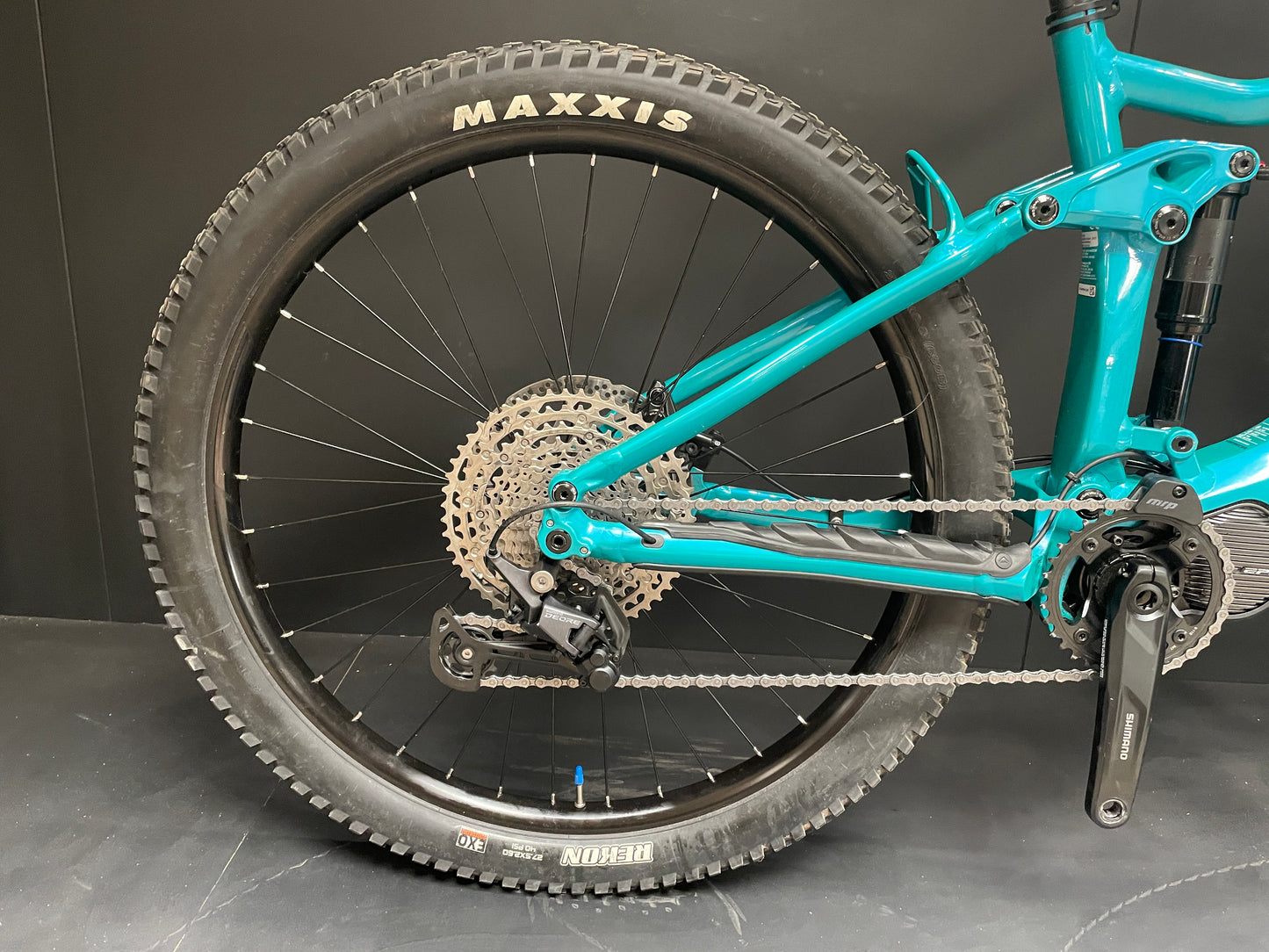 Merida E-140 500 FS E-MTB 2023 - Large - 977 Miles