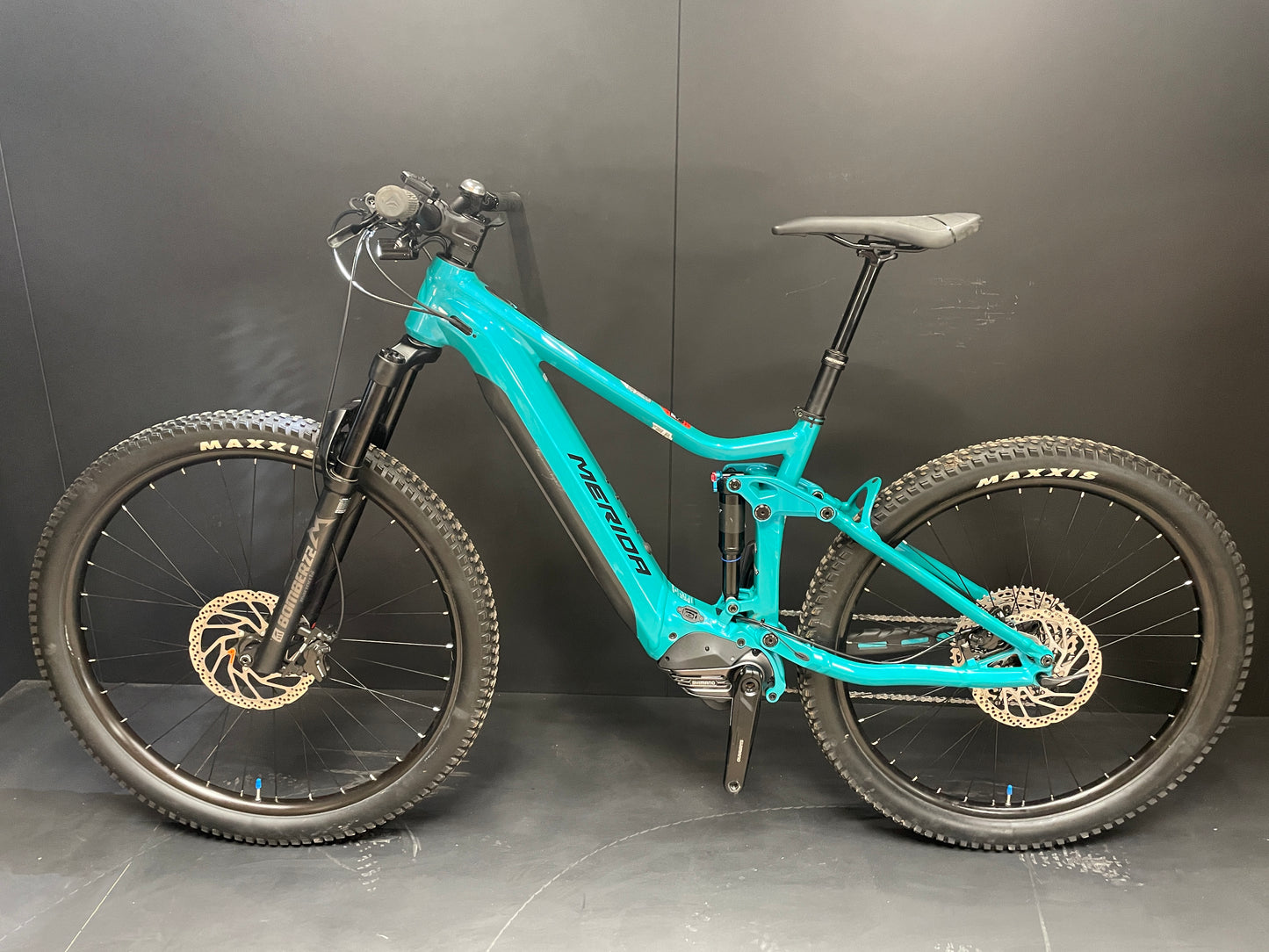 Merida E-140 500 FS E-MTB 2023 - Large - 977 Miles