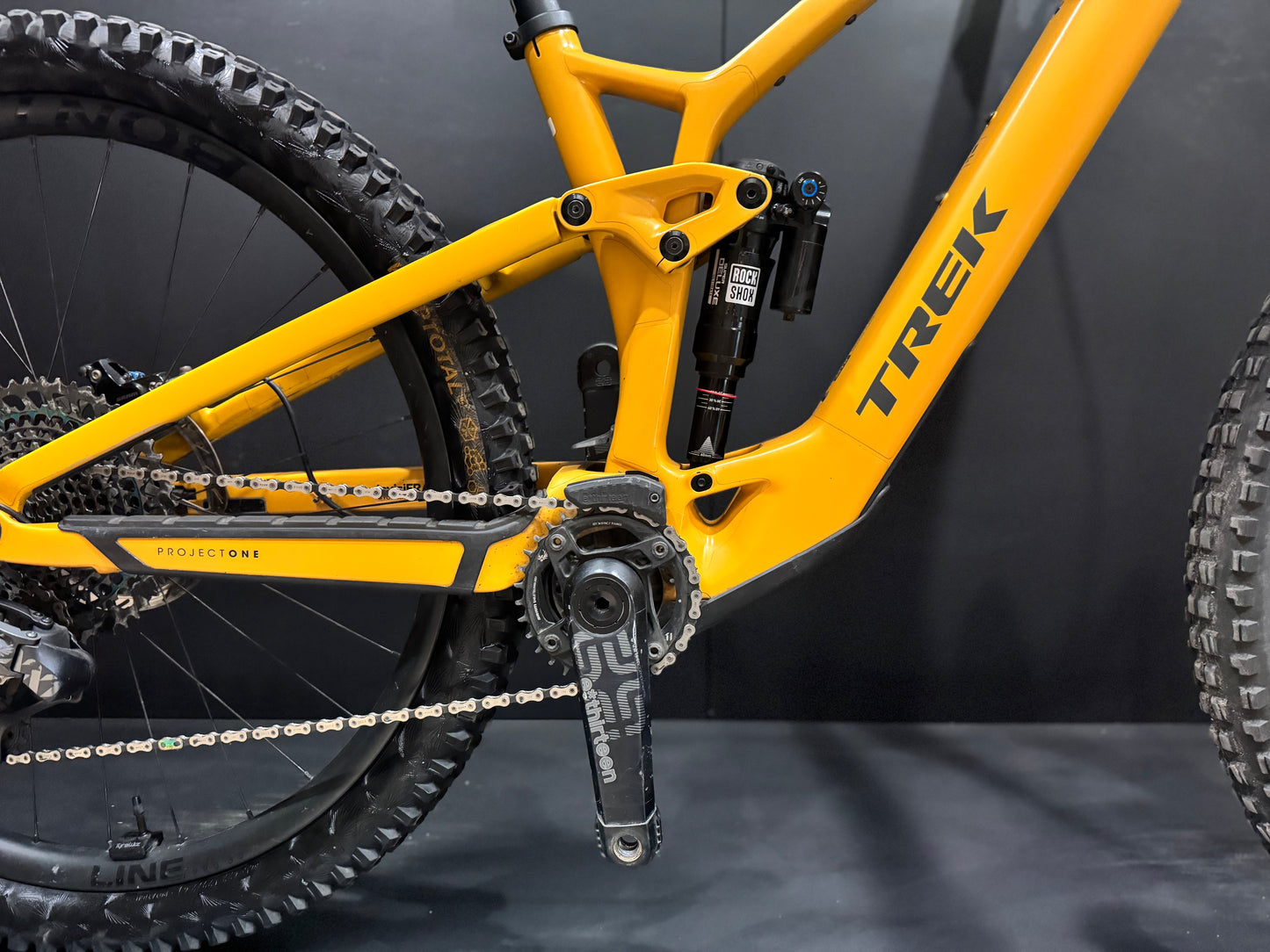 Trek Fuel EX-e 9.8 AXS Project One Carbon Disc E-MTB 2023 - Medium