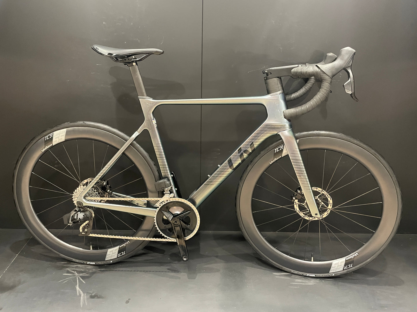 Liv EnviLiv Advanced 1 Rival AXS Carbon Disc Road Bike 2023 - Medium