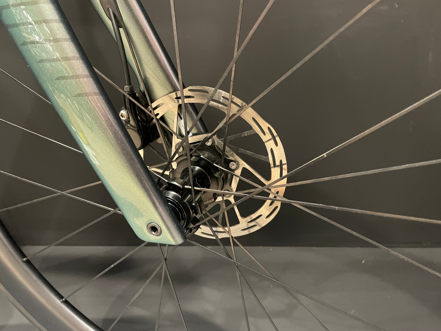 Liv EnviLiv Advanced 1 Rival AXS Carbon Disc Road Bike 2023 - Medium
