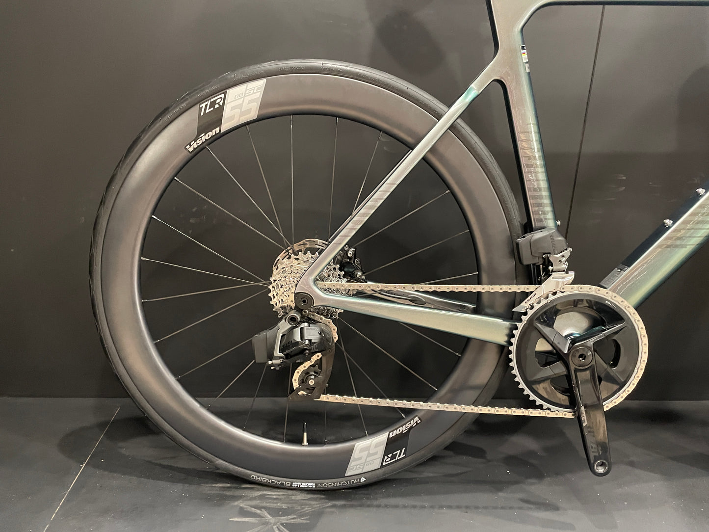Liv EnviLiv Advanced 1 Rival AXS Carbon Disc Road Bike 2023 - Medium