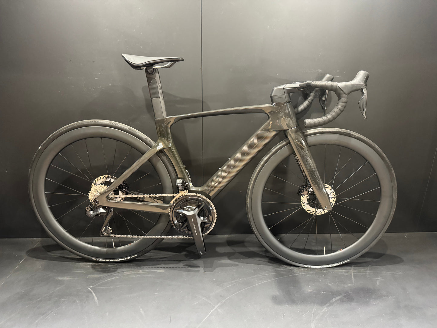 Scott Foil RC10 Shimano Ultegra Di2 Carbon Disc Road Bike 2023 - XX-Small