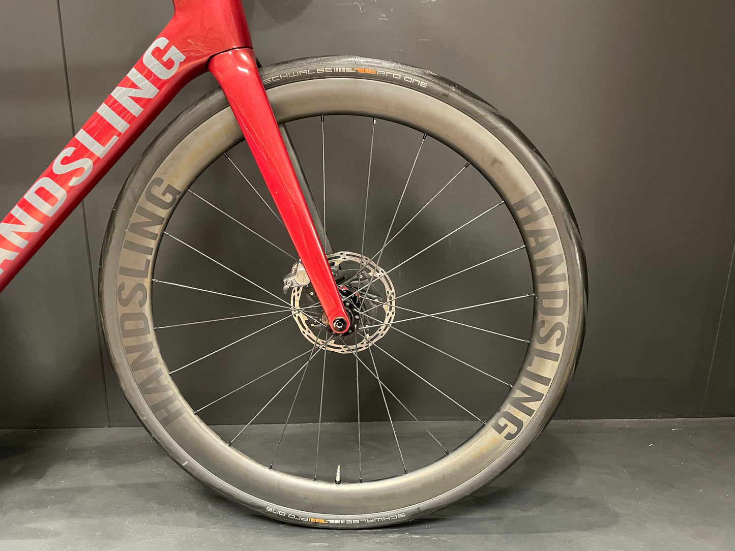 Handsling A1R0evo SRAM Red AXS Carbon Disc Road Bike 2022 - 60cm