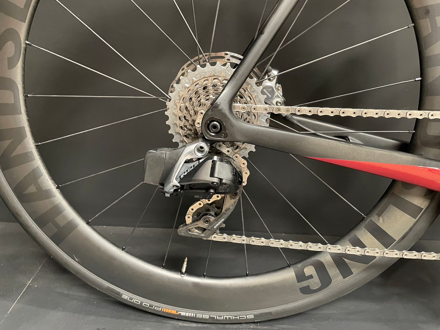 Handsling A1R0evo SRAM Red AXS Carbon Disc Road Bike 2022 - 60cm