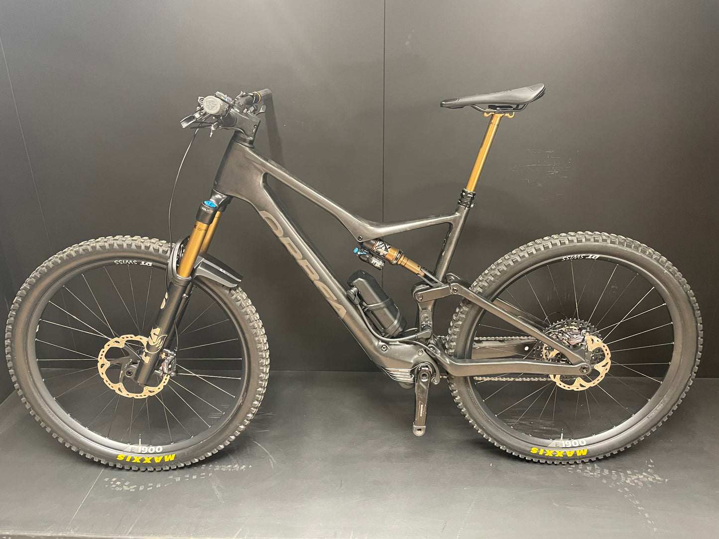 Orbea Rise M10 Range Extender Shimano XT 2023 - X-Large. Upgraded