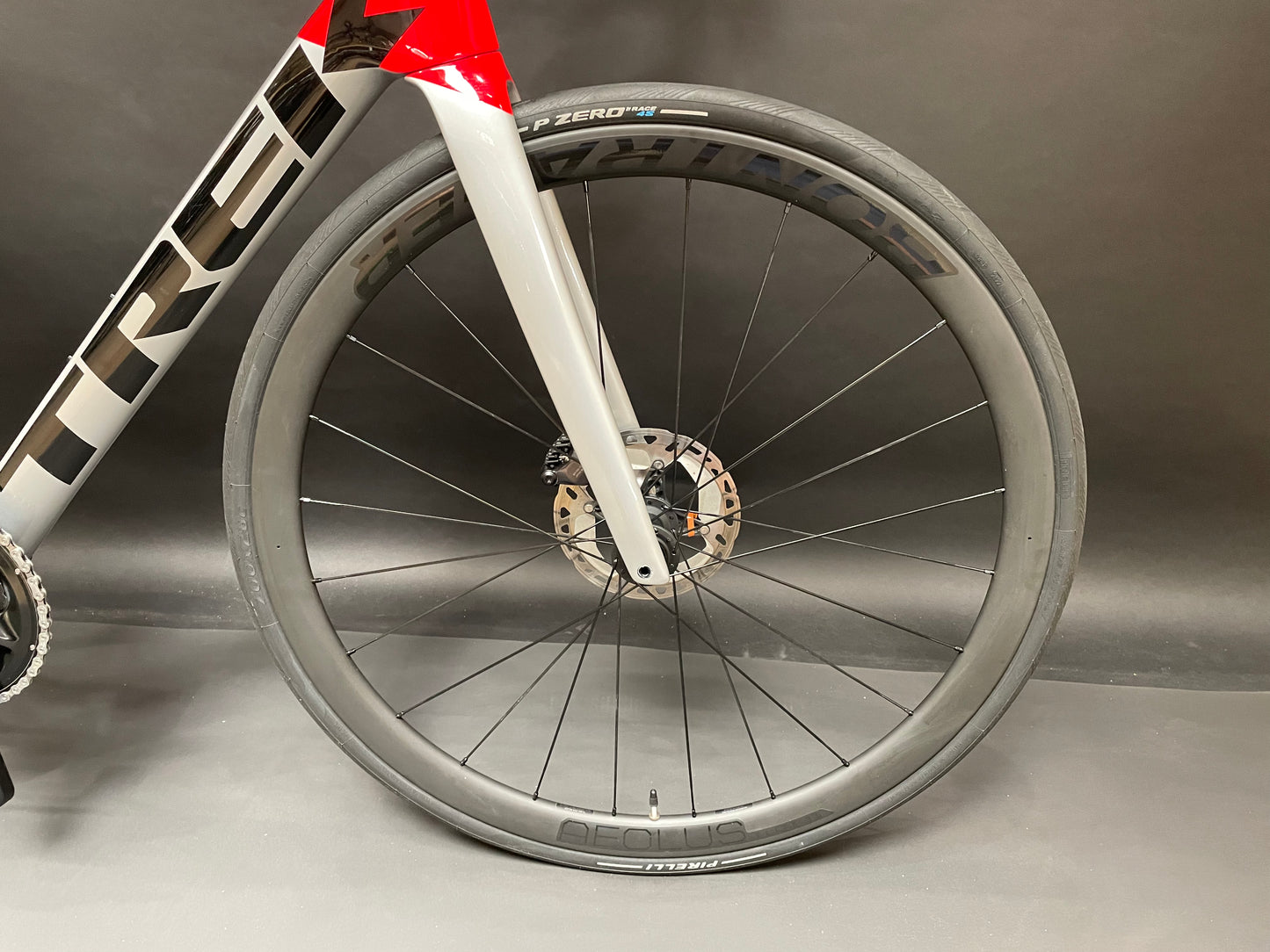 Trek Emonda SL6 Pro Carbon Disc Road Bike 2023 - 54cm (Upgraded to SL7 Spec)