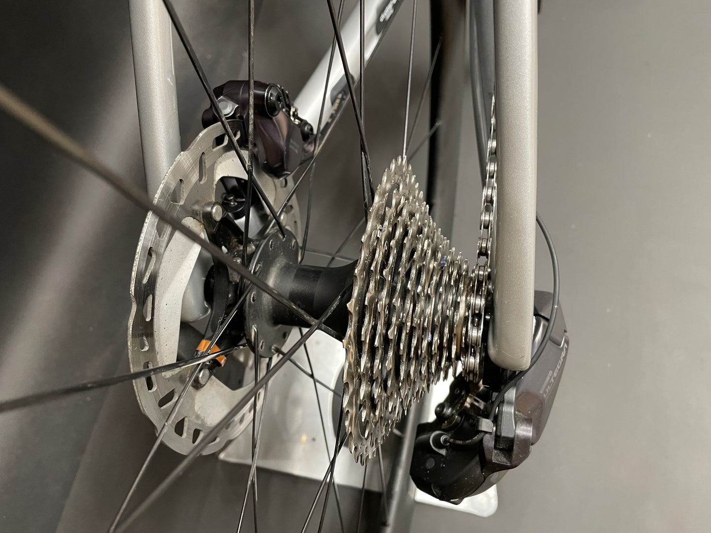 Trek Emonda SL6 Pro Carbon Disc Road Bike 2023 - 54cm (Upgraded to SL7 Spec)