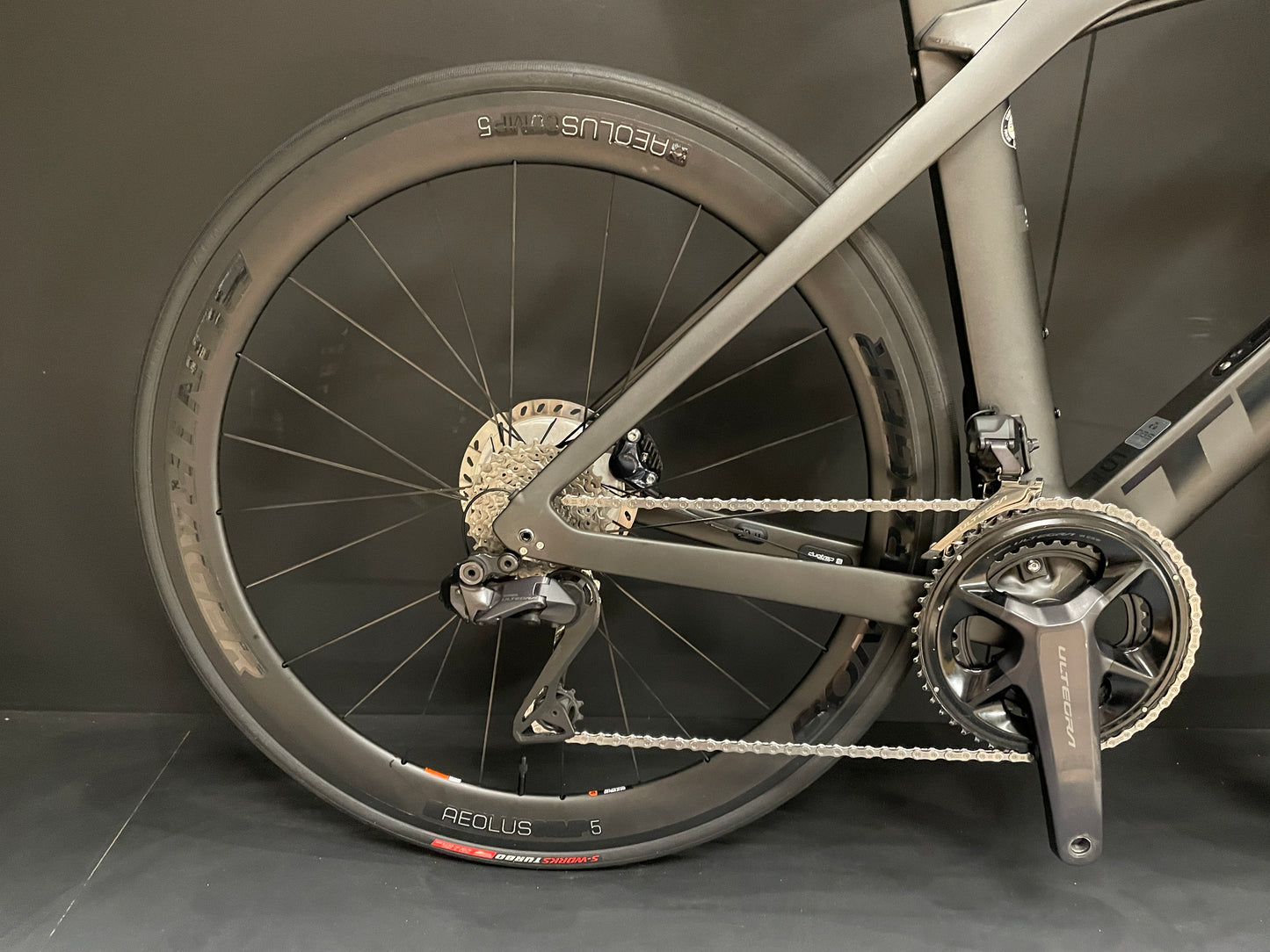 Trek Madone SLR 6 Women's Ultegra Di2 Carbon Disc Road Bike 2019 - 54 cm - Upgraded