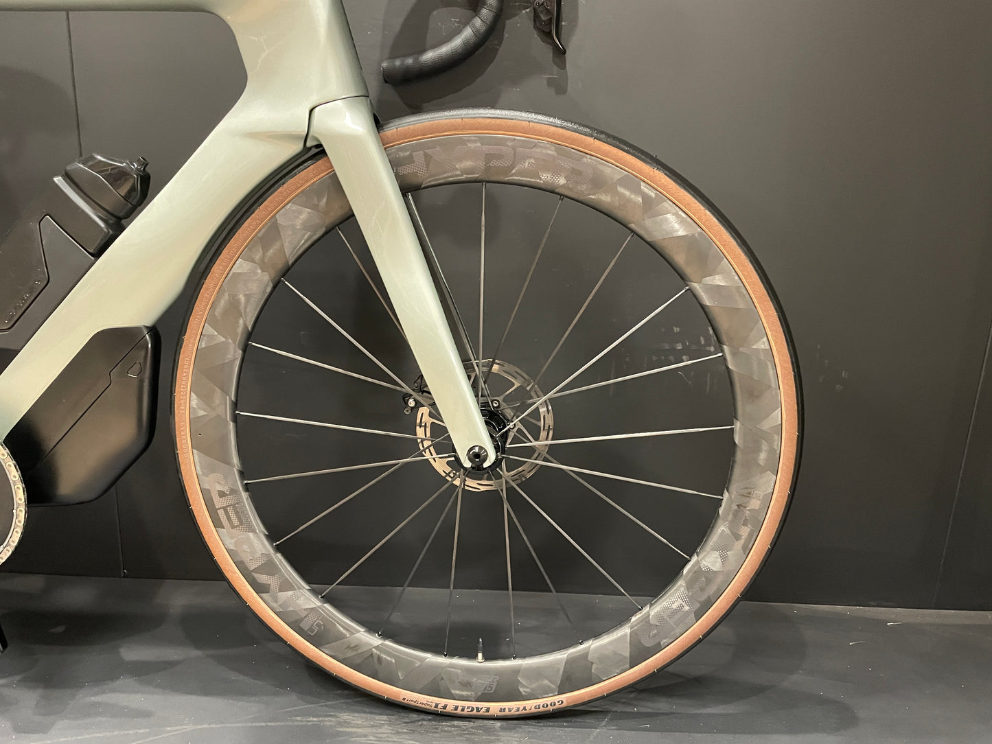 Orbea Orca Aero M31eLTD PWR Rival AXS Carbon Disc Road Bike 2022 - 53cm
