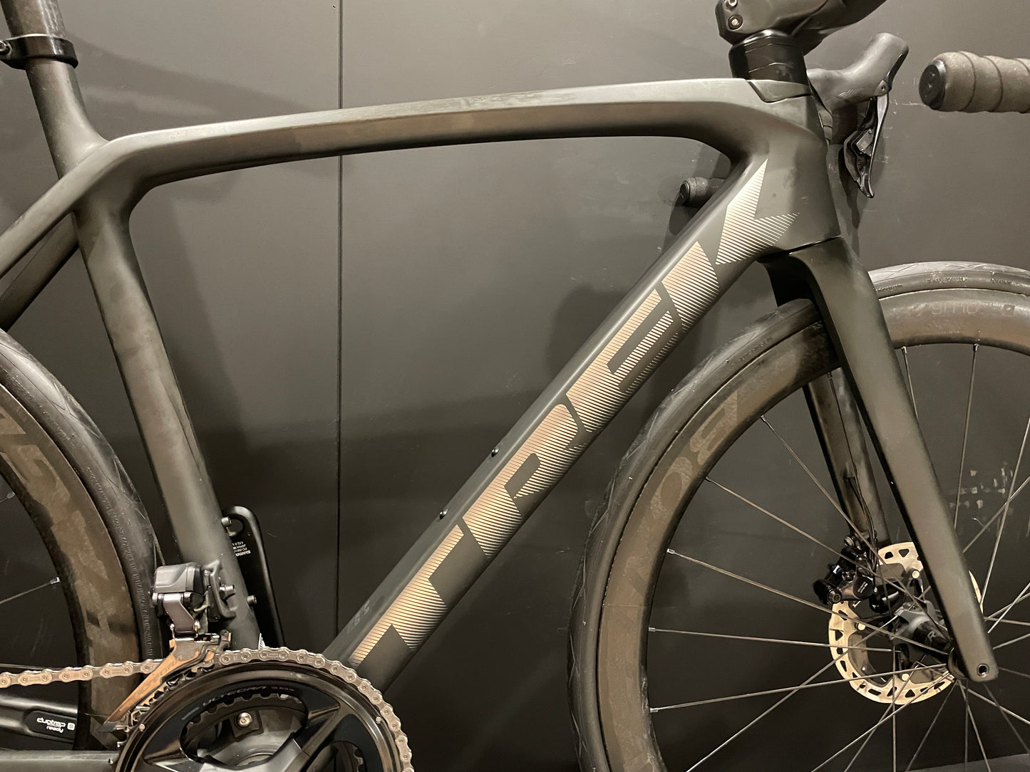 Trek Emonda SLR 7 Di2 Project One Carbon Disc Road Bike 2022 - 54cm