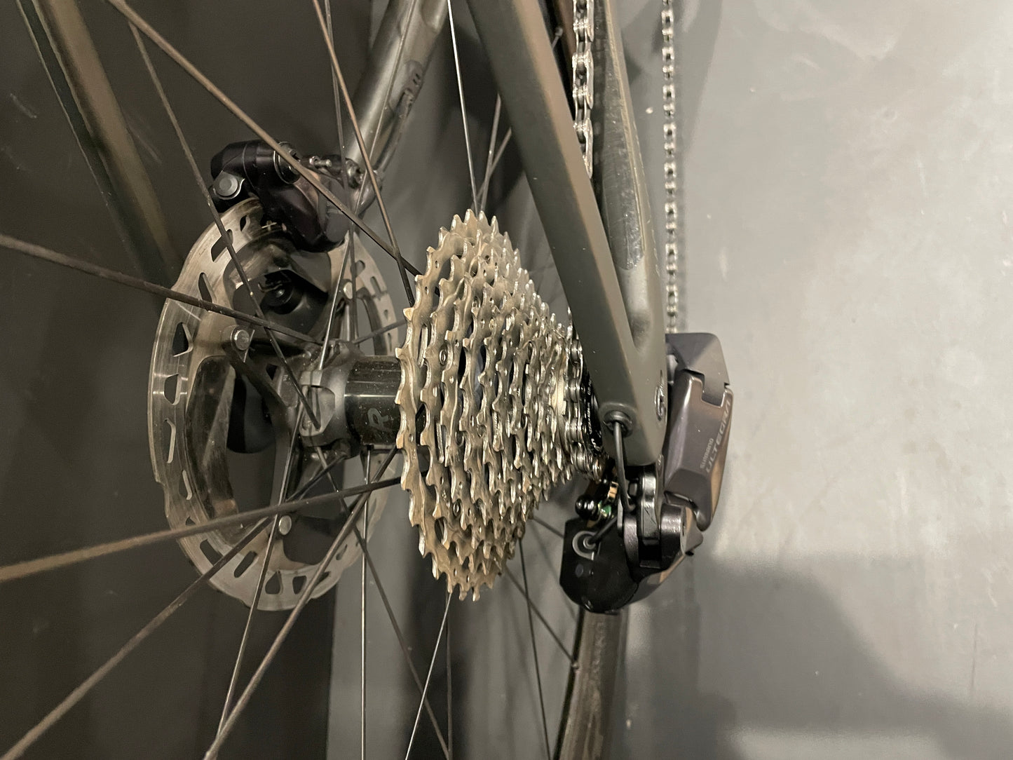 Trek Emonda SLR 7 Di2 Project One Carbon Disc Road Bike 2022 - 54cm