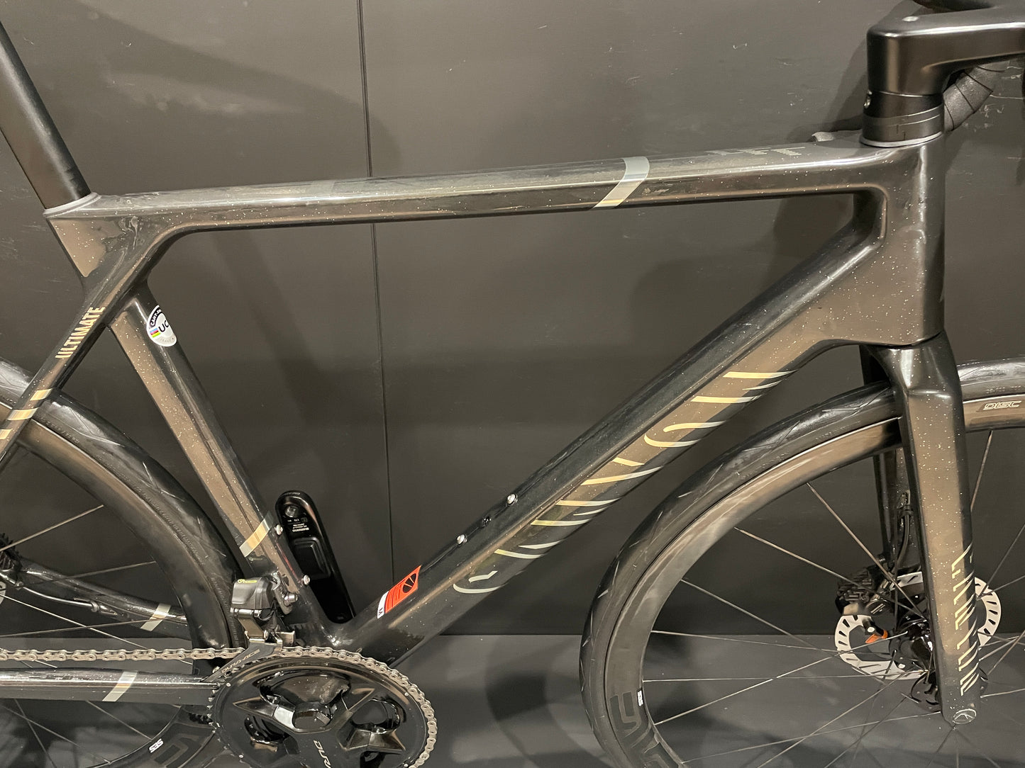 Canyon Ultimate CFR Dura-Ace Di2 ENVE Carbon Disc Road Bike 2025 - Medium