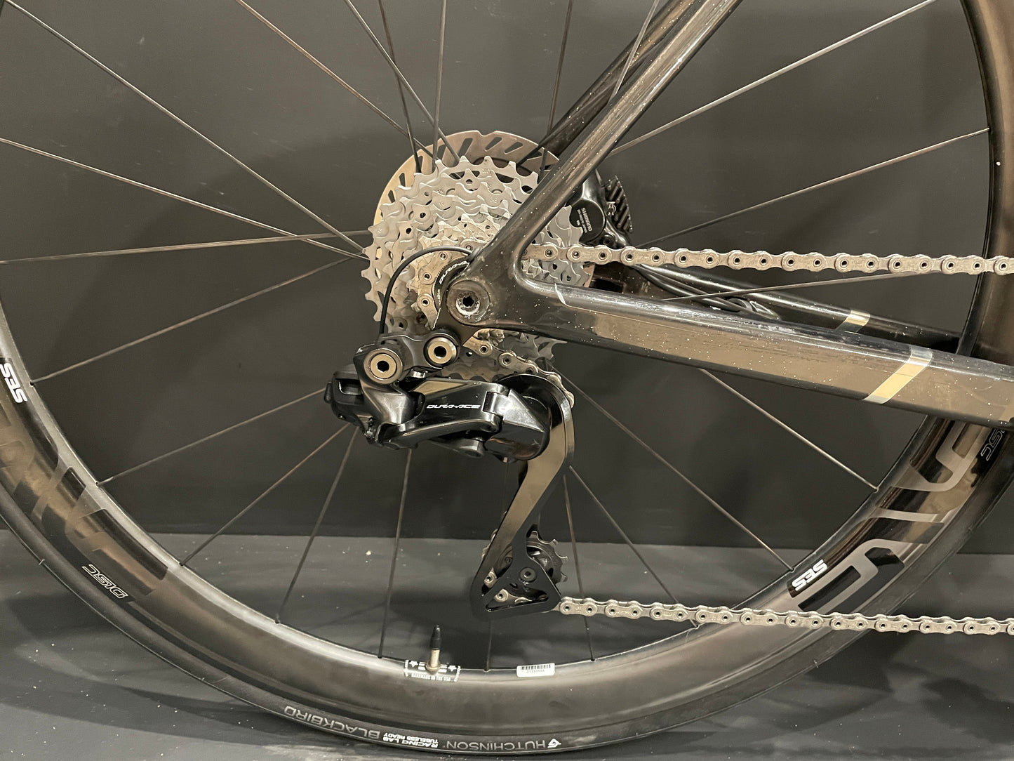 Canyon Ultimate CFR Dura-Ace Di2 ENVE Carbon Disc Road Bike 2025 - Medium