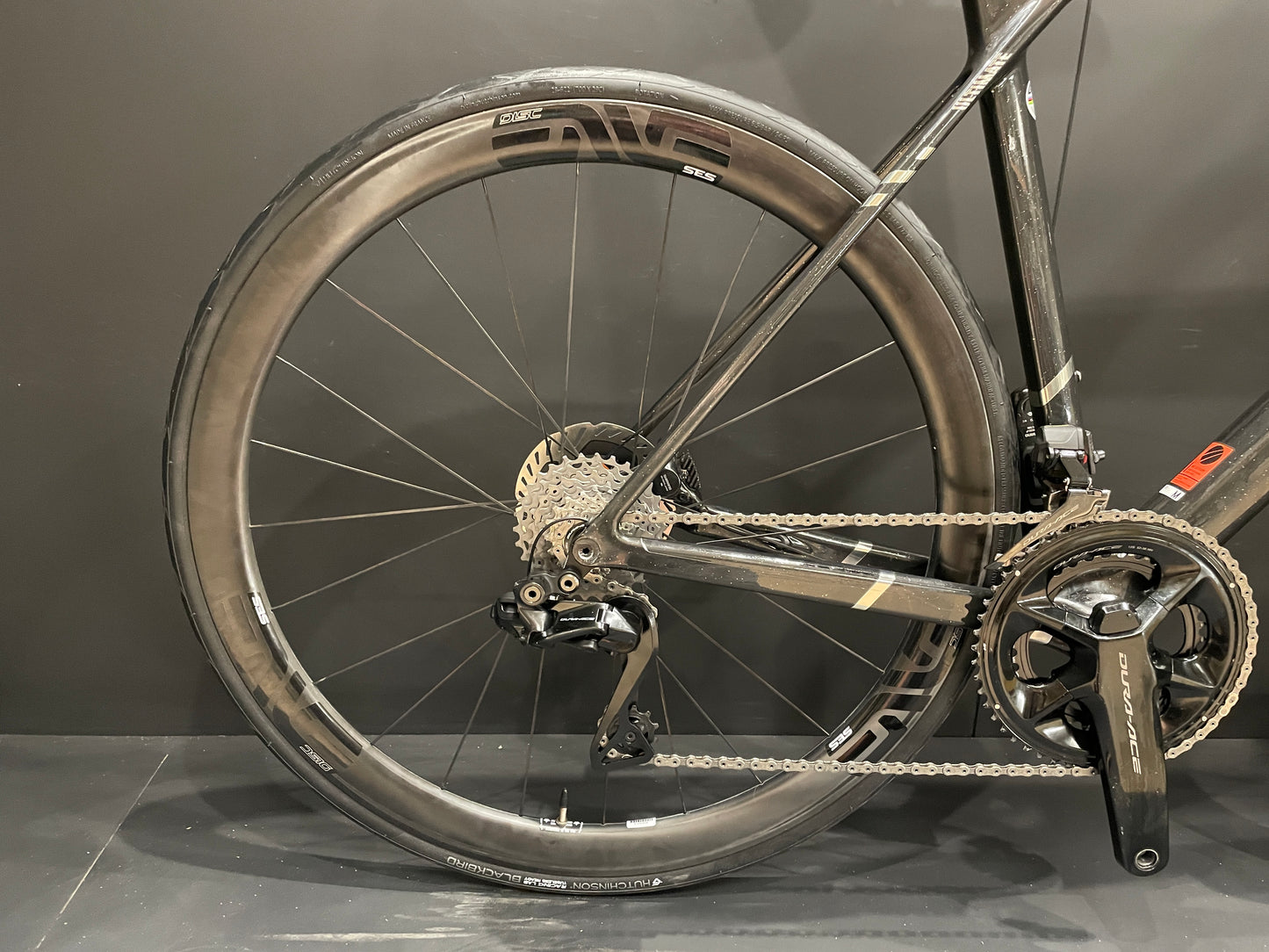 Canyon Ultimate CFR Dura-Ace Di2 ENVE Carbon Disc Road Bike 2025 - Medium