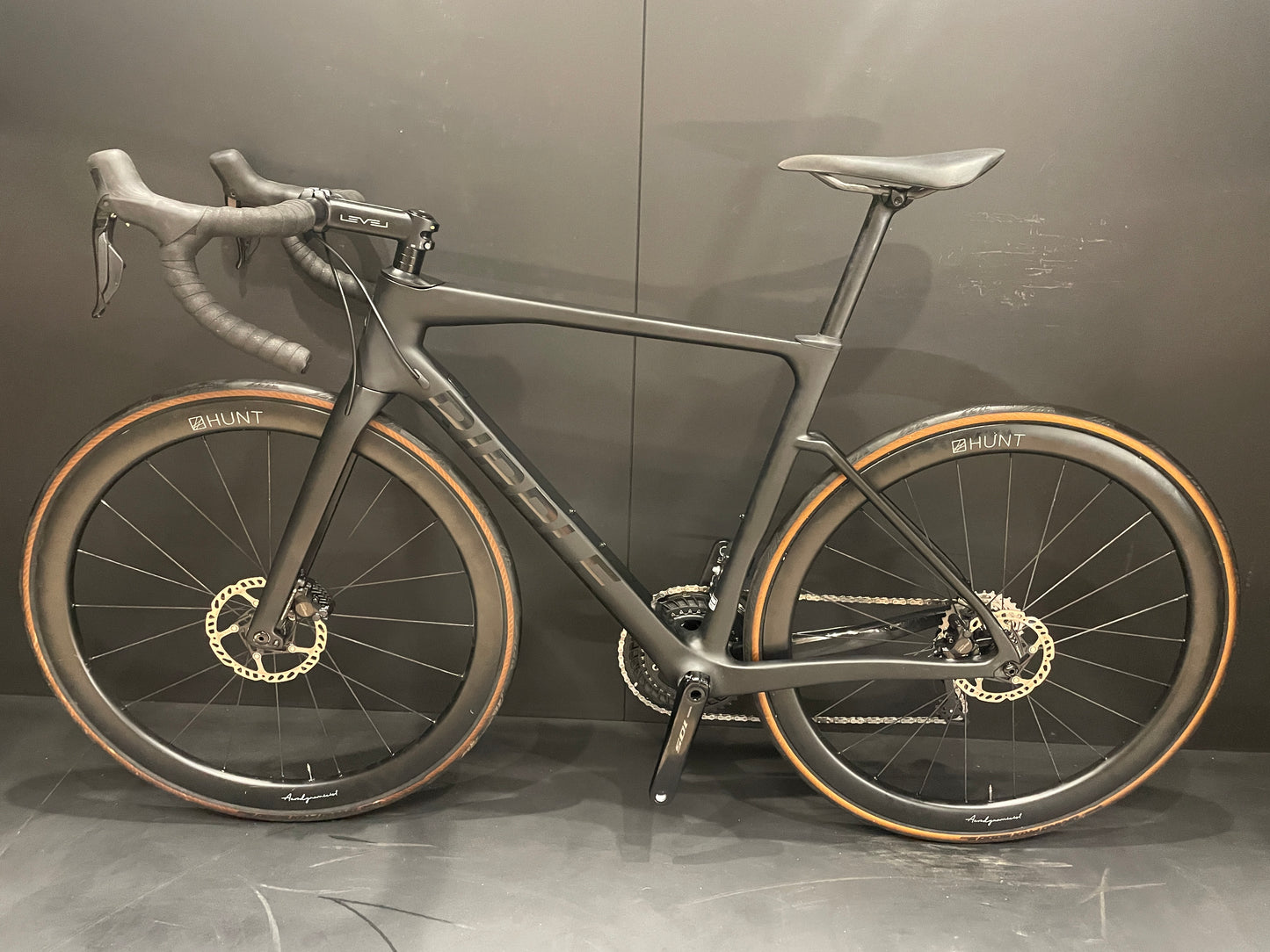 Ribble Endurance SLR 105 Di2 Carbon Disc Road Bike 2024 - Medium
