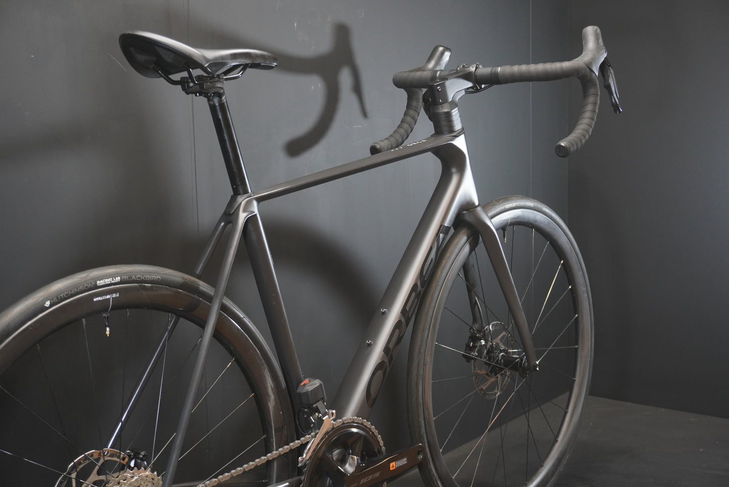 Orbea Orca M30 105 Di2 Carbon Disc Road Bike 2025 - 53cm - Upgraded Wheels