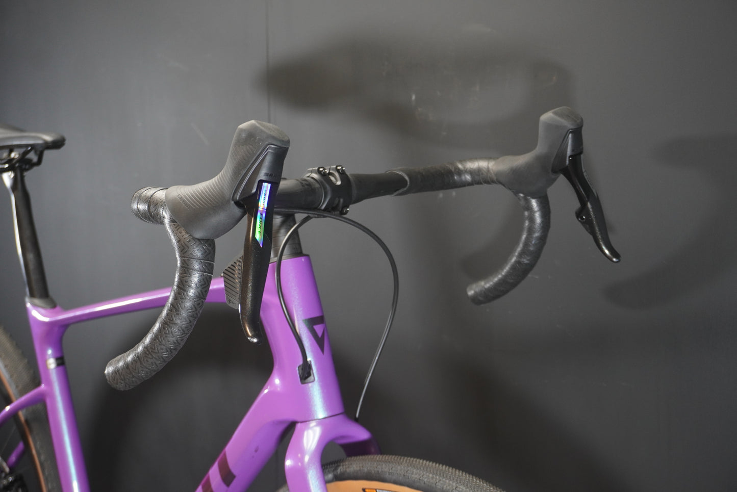 Giant Revolt Advanced Pro 0 Carbon Disc Gravel Bike 2024 - M/L