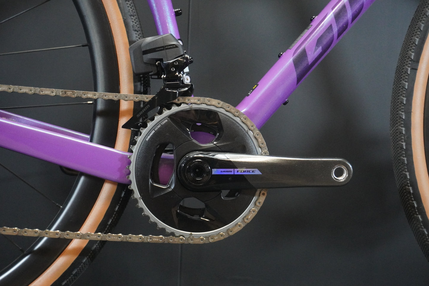 Giant Revolt Advanced Pro 0 Carbon Disc Gravel Bike 2024 - M/L