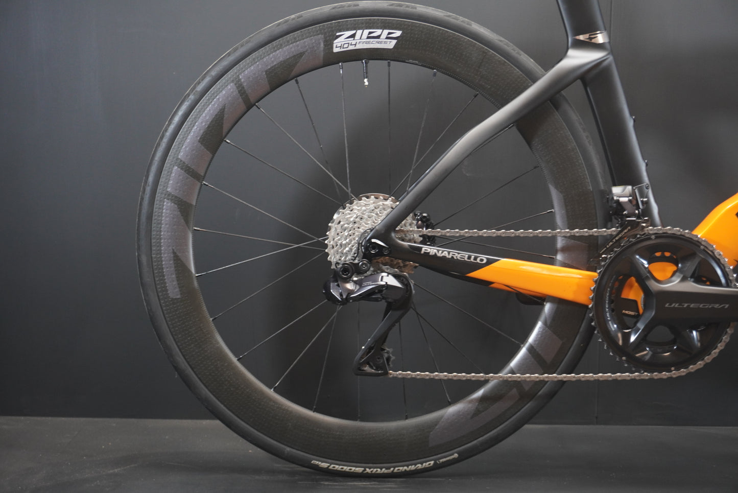 Pinarello Dogma F Di2 Carbon Disc Road Bike 2024 - 55cm