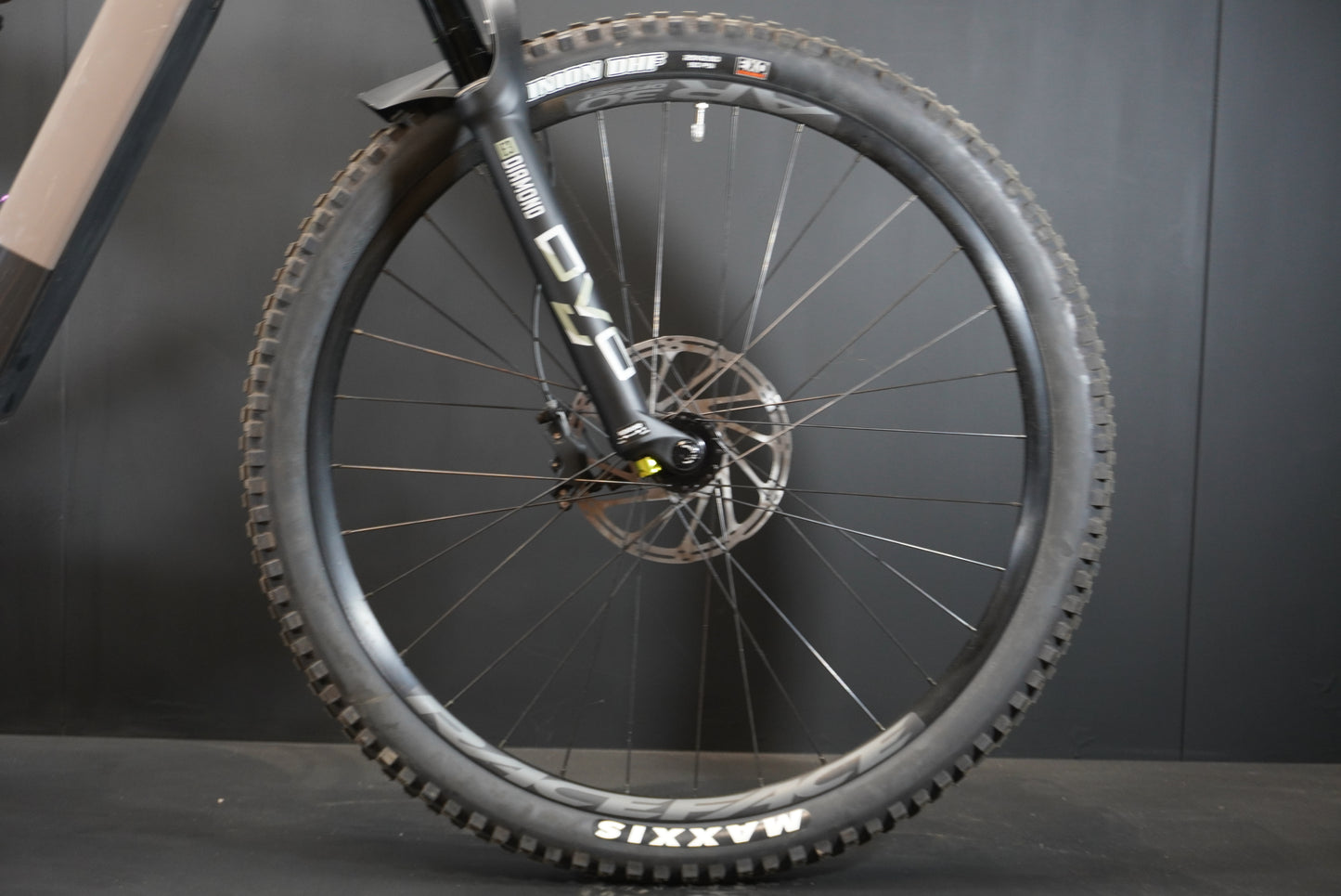 Focus Jam² SL 8.7 E-MTB 2024 - Medium - 265 Miles