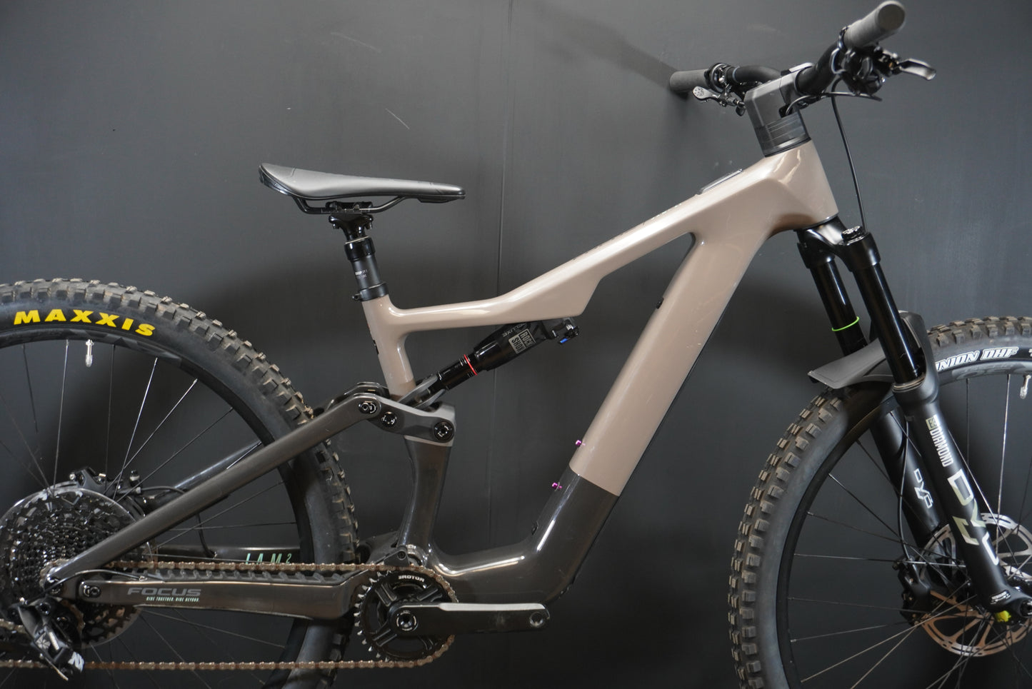 Focus Jam² SL 8.7 E-MTB 2024 - Medium - 265 Miles