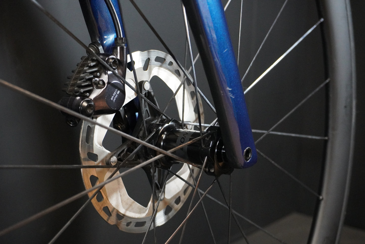 Trek Emonda SL7 Ultegra Di2 & P/M Carbon Disc Road Bike 2023 - 56cm