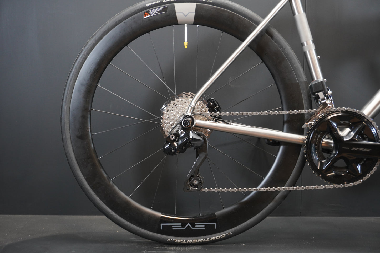 Ribble Endurance Ti 105 Di2 Disc Road Bike 2023 - Large