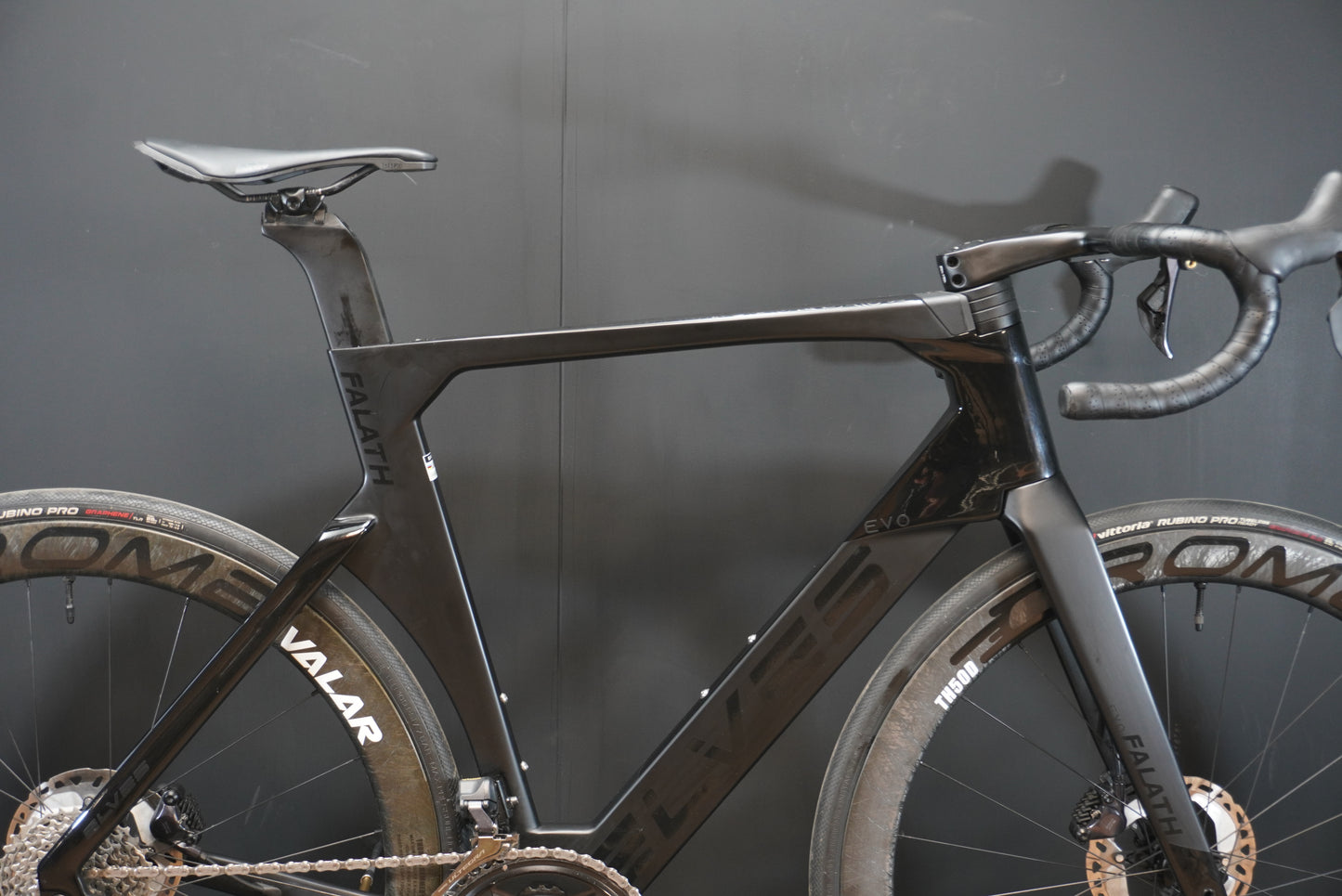 Elves Falath EVO Ultegra Di2 Carbon Disc Road Bike 2024 - 56cm