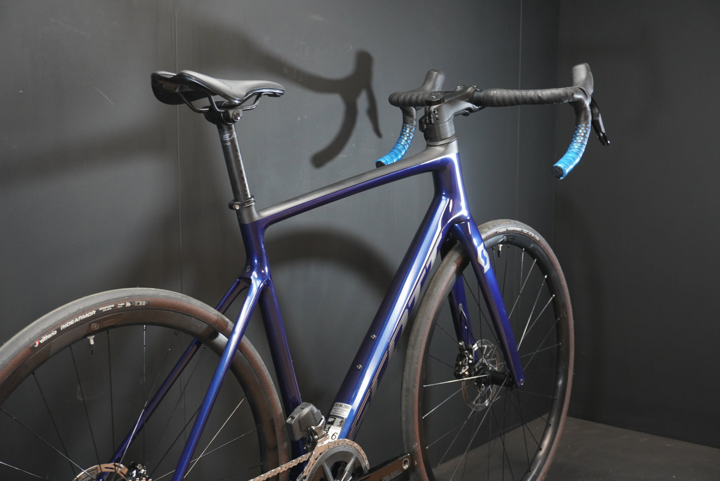 Scott Addict 10 Rival AXS Carbon Disc Road Bike 2022 - Large 56cm