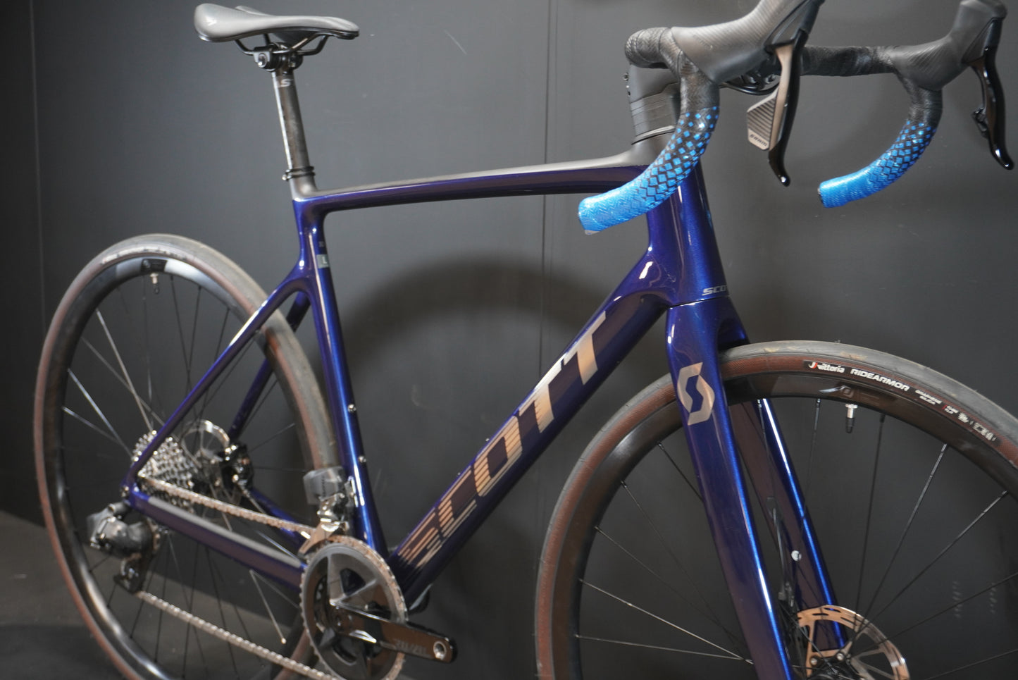 Scott Addict 10 Rival AXS Carbon Disc Road Bike 2022 - Large 56cm
