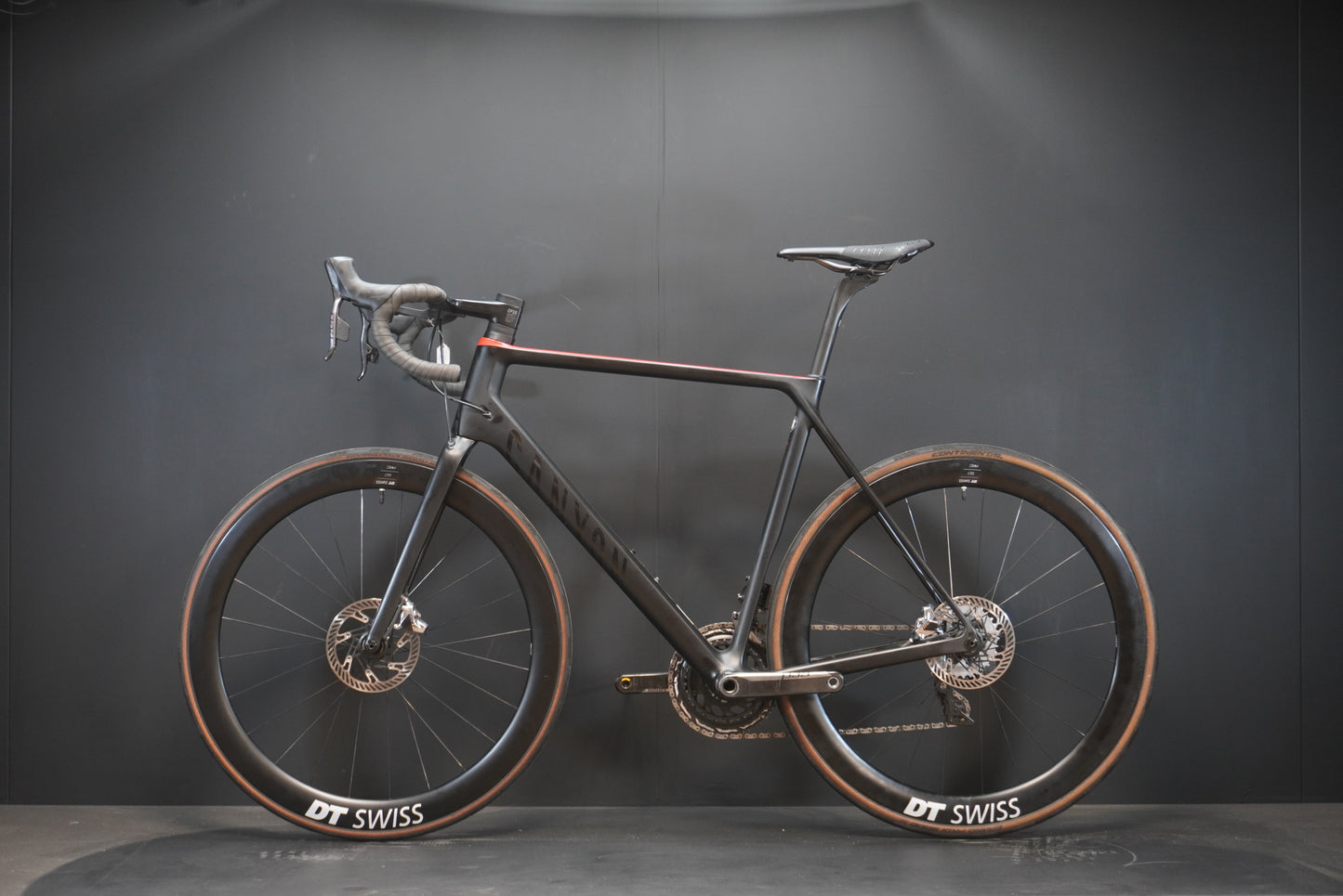Canyon Ultimate CF SLX9 AXS RED & P/M Carbon Disc Road Bike 2019 - Large
