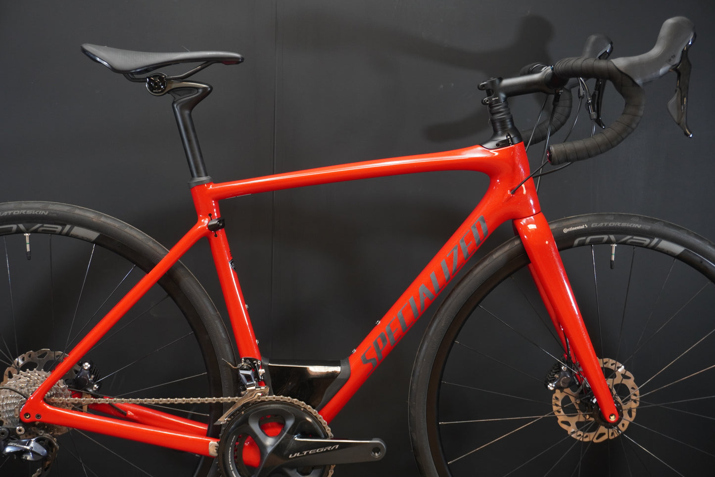 Specialized Roubaix Expert Ultegra Carbon Disc Road Bike 2018 - 54cm