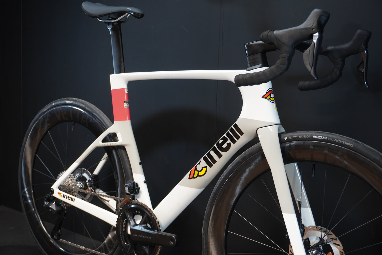 Cinelli Aeroscoop Ultegra Di2 Carbon Disc Road Bike 2026 - Large
