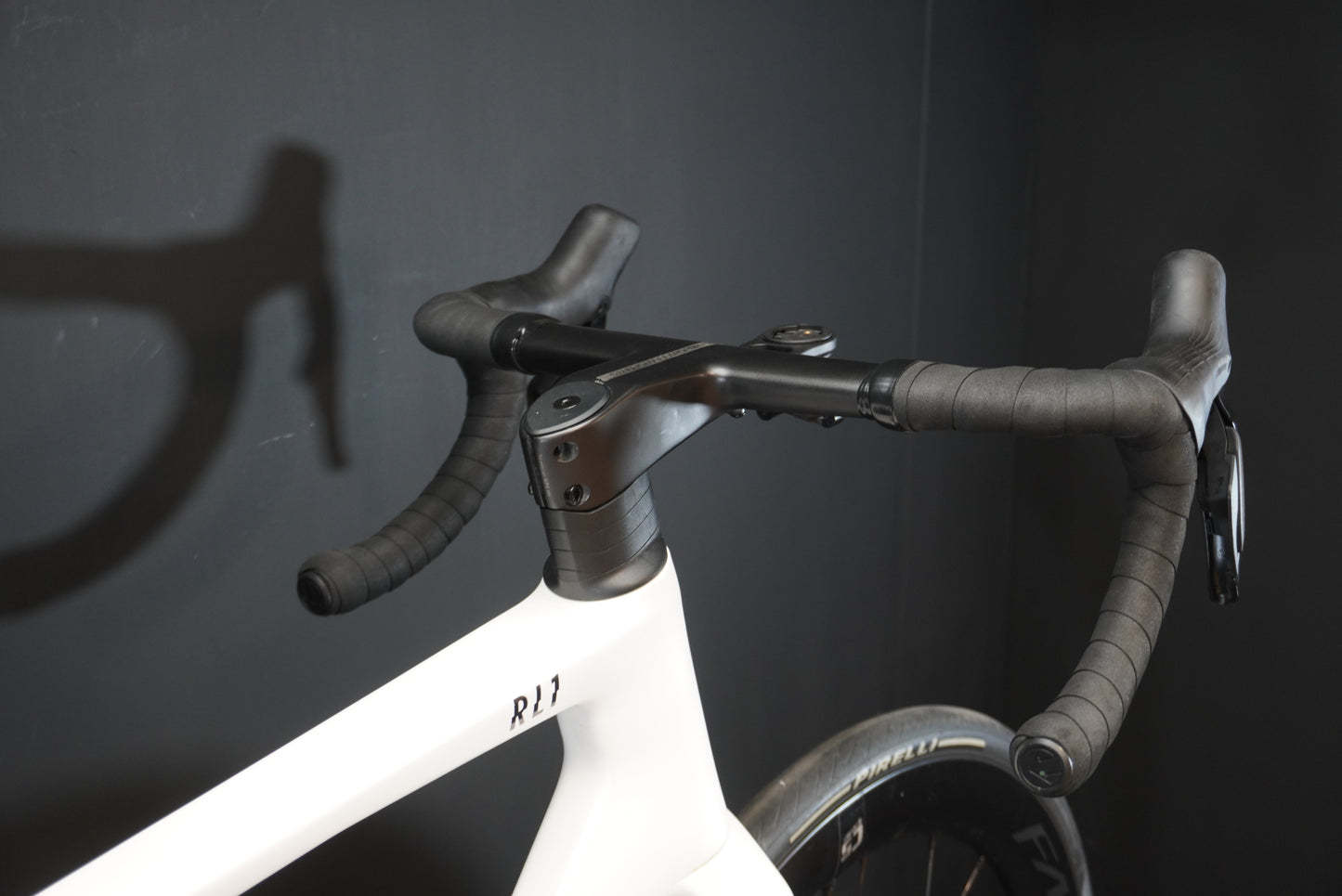 Raptor RL1 Di2 Carbon Road Bike 2024 - 56cm