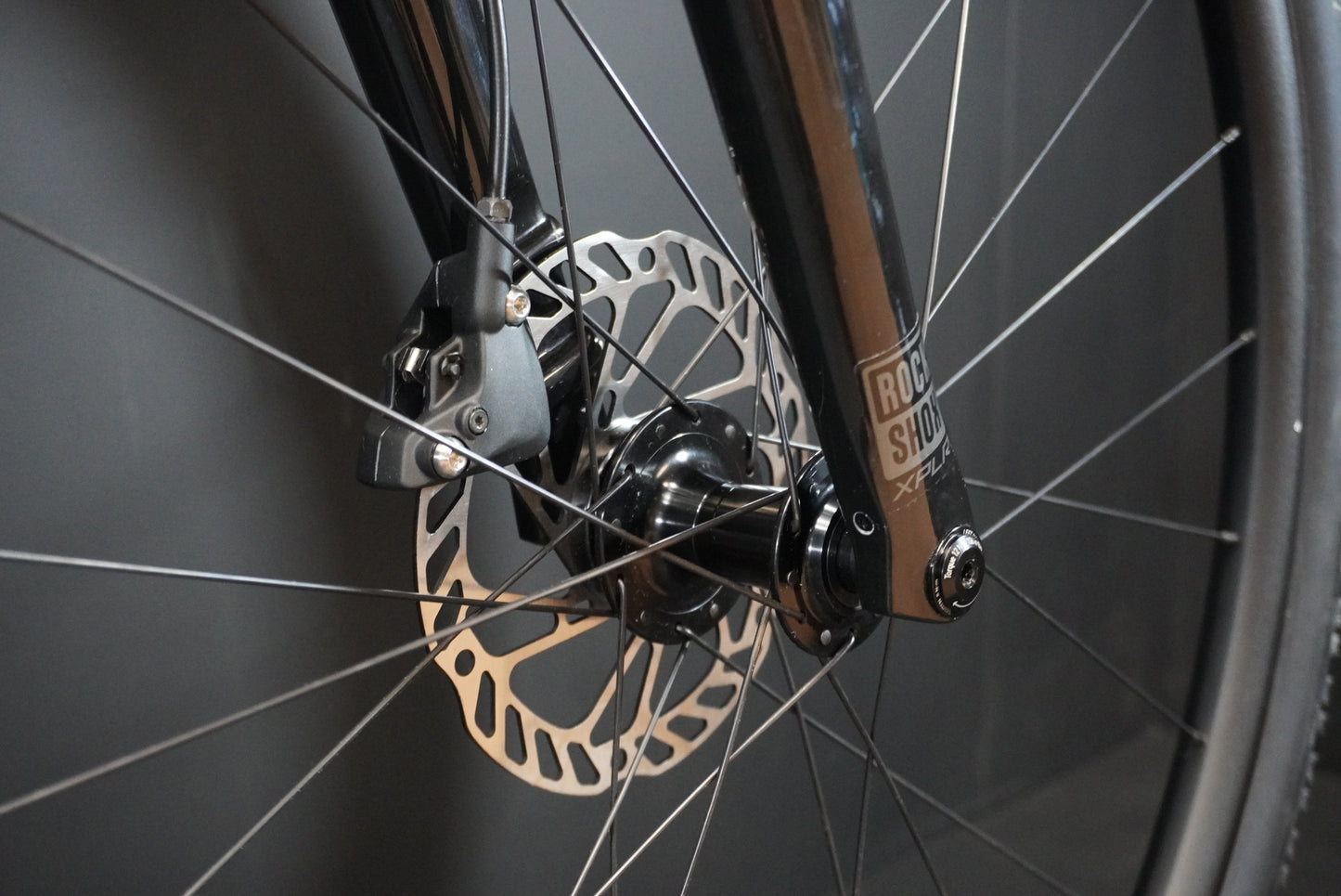 Giant Revolt X1 Apex Disc Gravel Bike 2025 - M/L