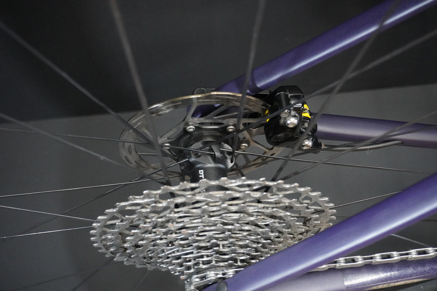 Vielo V+1 Rival AXS & P/M Carbon Disc Road Bike 2025 - Small