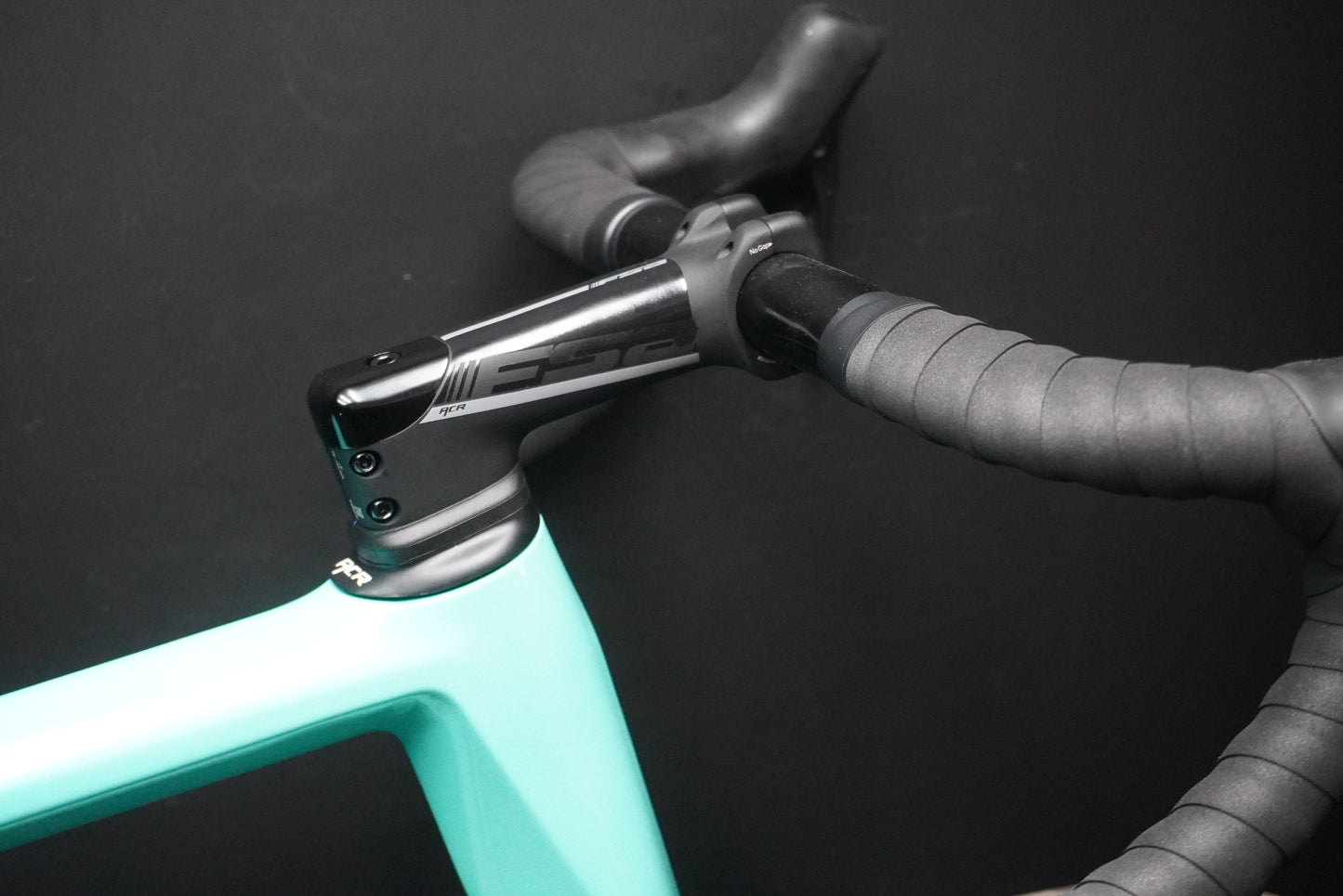 Bianchi Specialissima CV Ultegra Di2 Carbon Disc Road Bike 2022 - 61cm