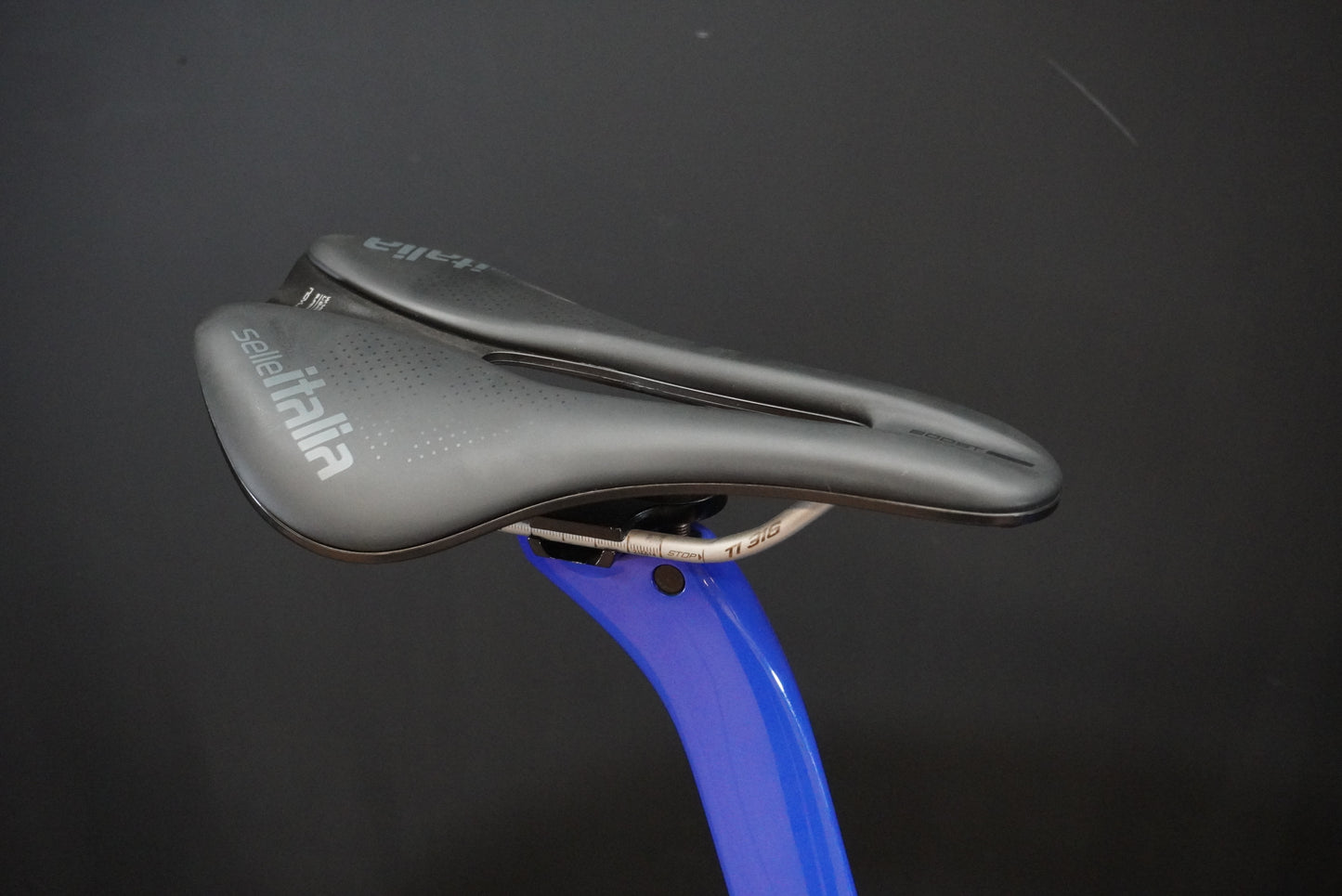 Pinarello Dogma F Carbon Disc Road Bike 2024 - 55cm