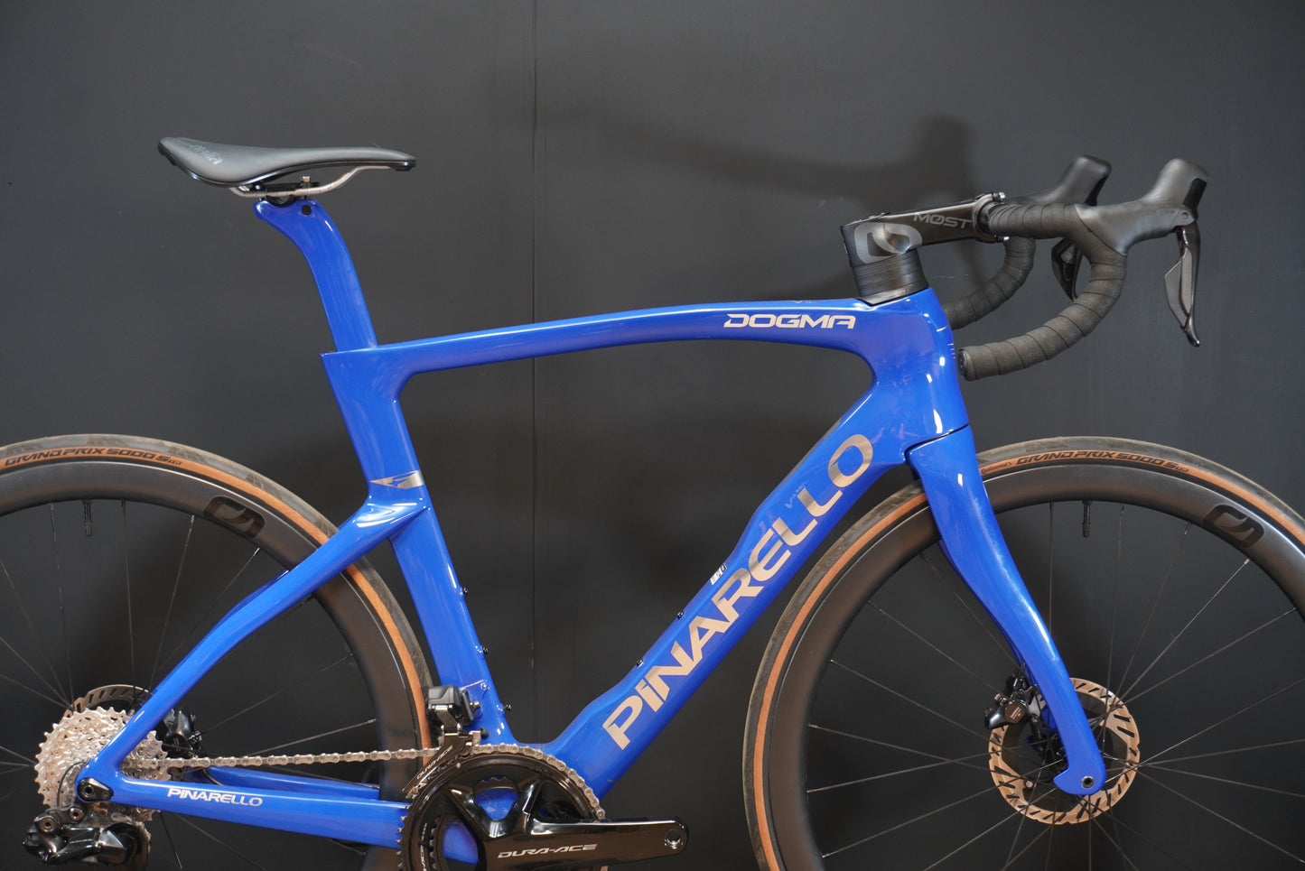 Pinarello Dogma F Carbon Disc Road Bike 2024 - 55cm