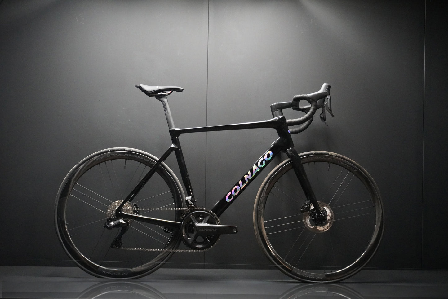 NEW Colnago V4RS Di2 Carbon Disc Road Bike 2025 - 530mm (57cm equivalent) - Full Warranty